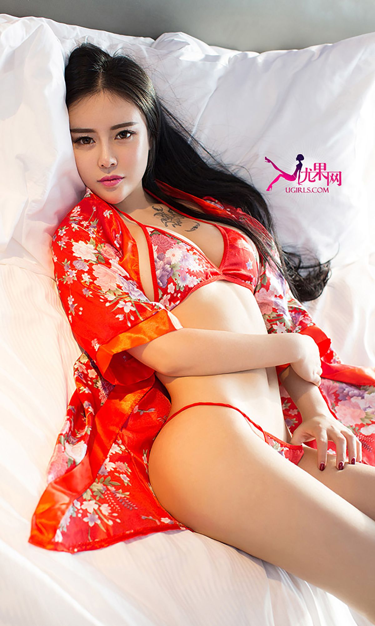梦瑶《性感酥胸 美艳诱惑》  No.043-图18