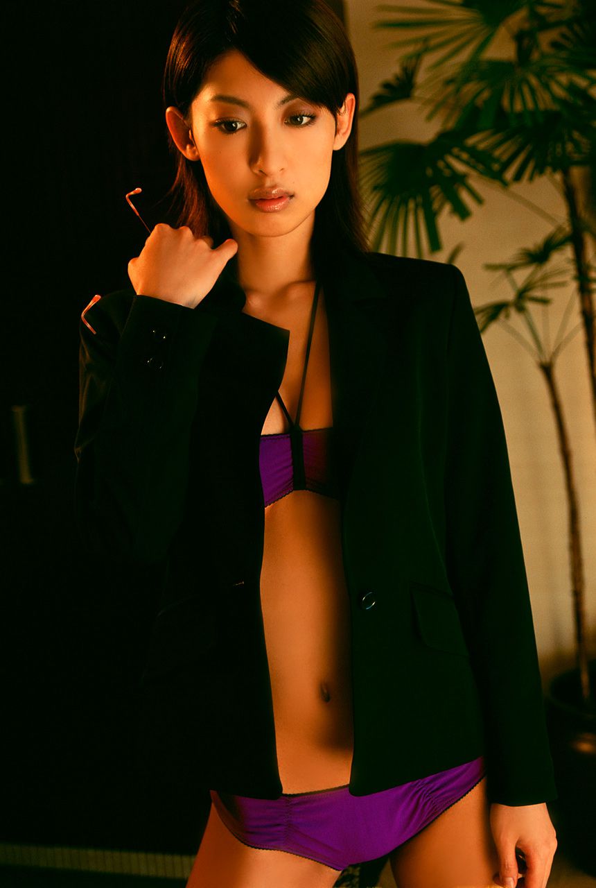 大久保麻梨子《キス、しよっか》-图22