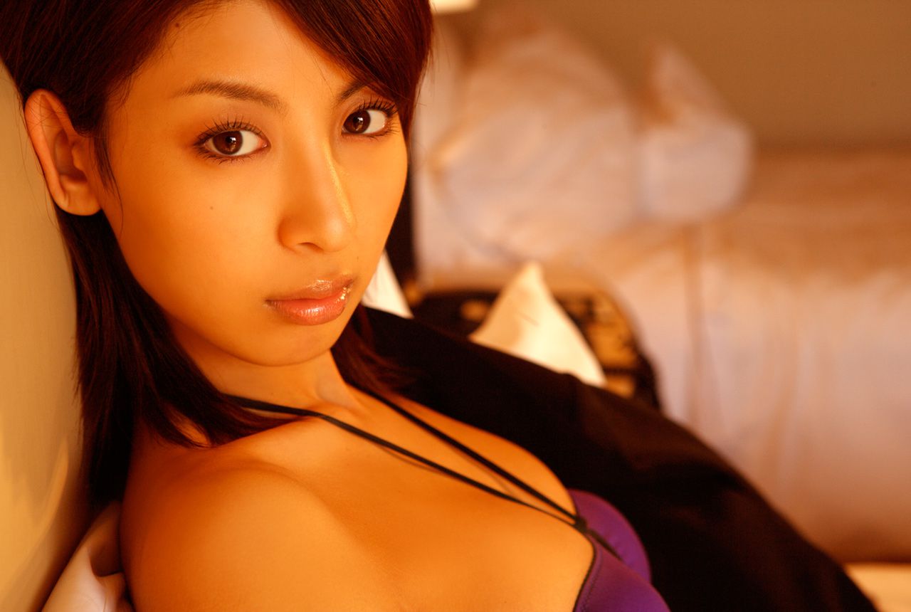 大久保麻梨子《キス、しよっか》-图3