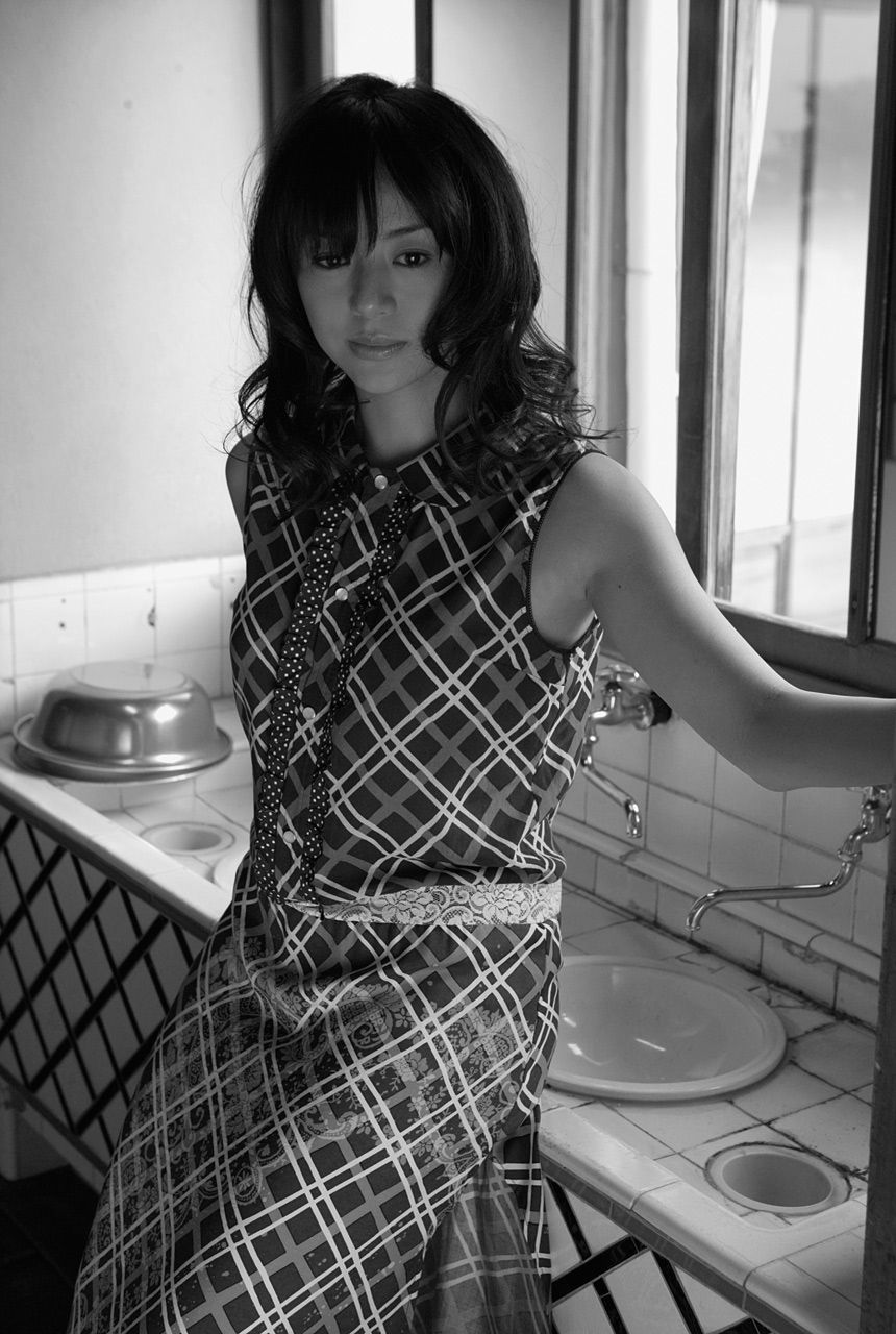 井川遥 Haruka Igawa 《コ イ ウ タ 純愛恋歌》-图4