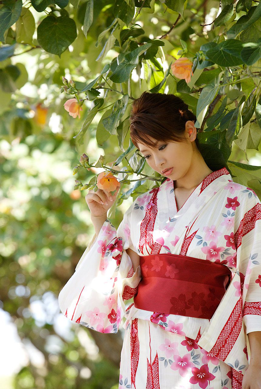 堀田ゆい夏/堀田由夏《Midsummer Goddess》-图2