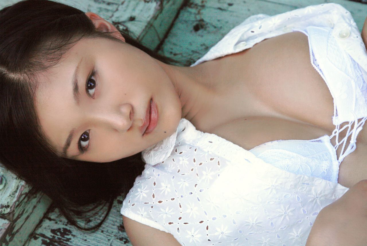 愛衣 《This Chest s Palpitation》-图37