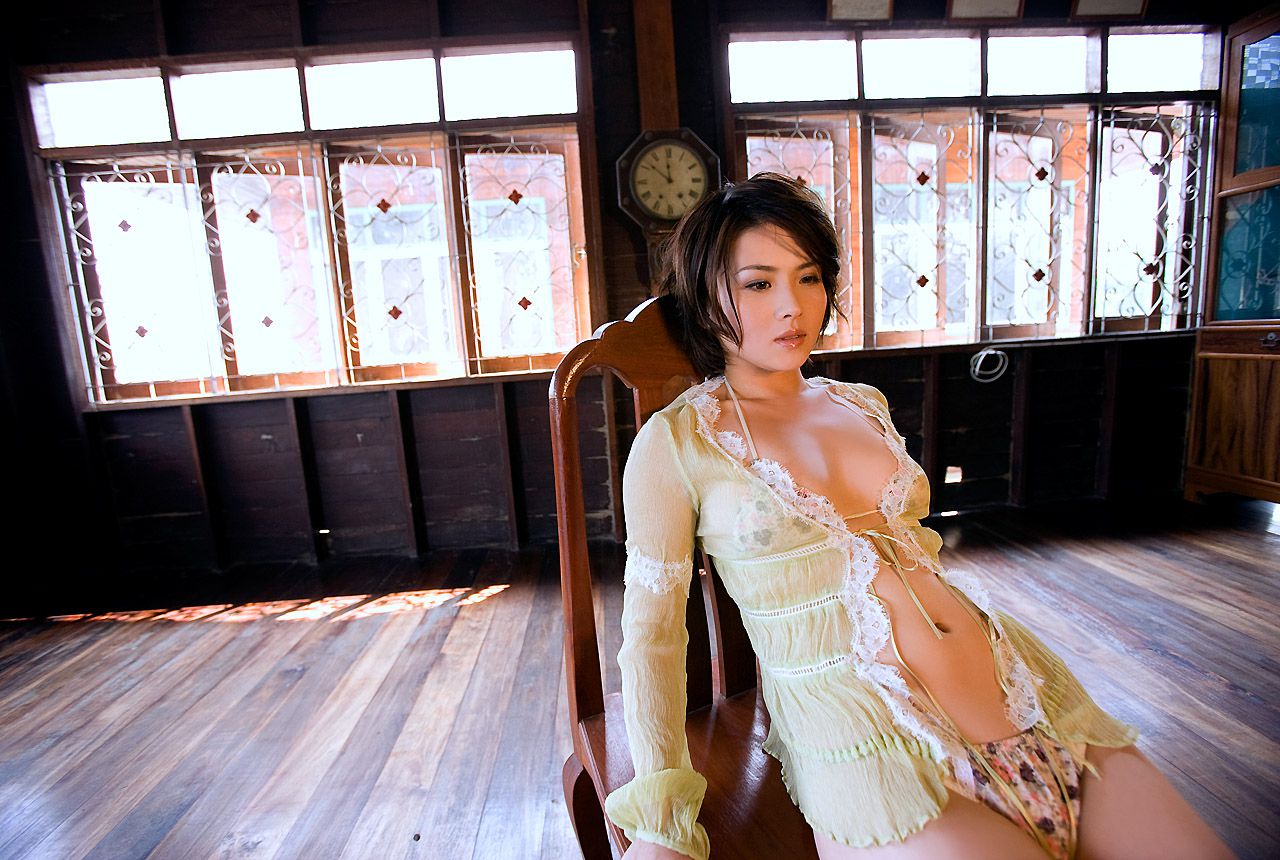 浅井未来《太陽の女神》-图50