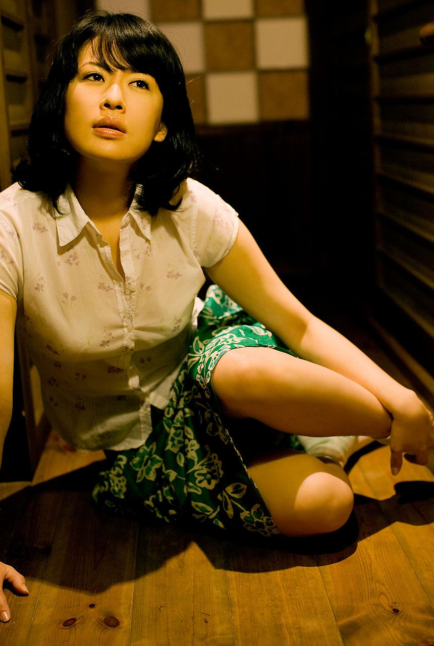 鈴木砂羽 Sawa Suzuki 《Back Brush》-图34