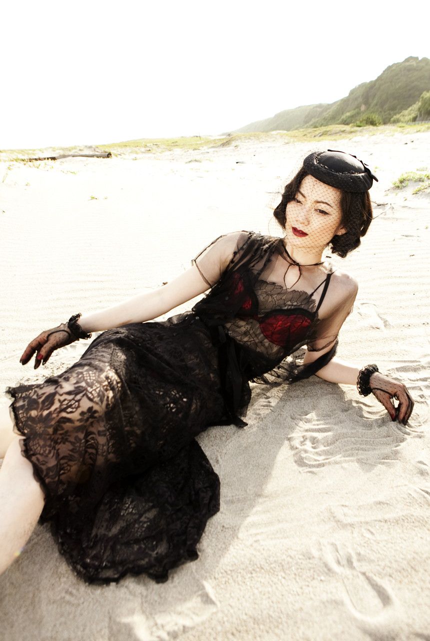 遠山景織子 Kyoko Toyama 《美人白銘》-图6