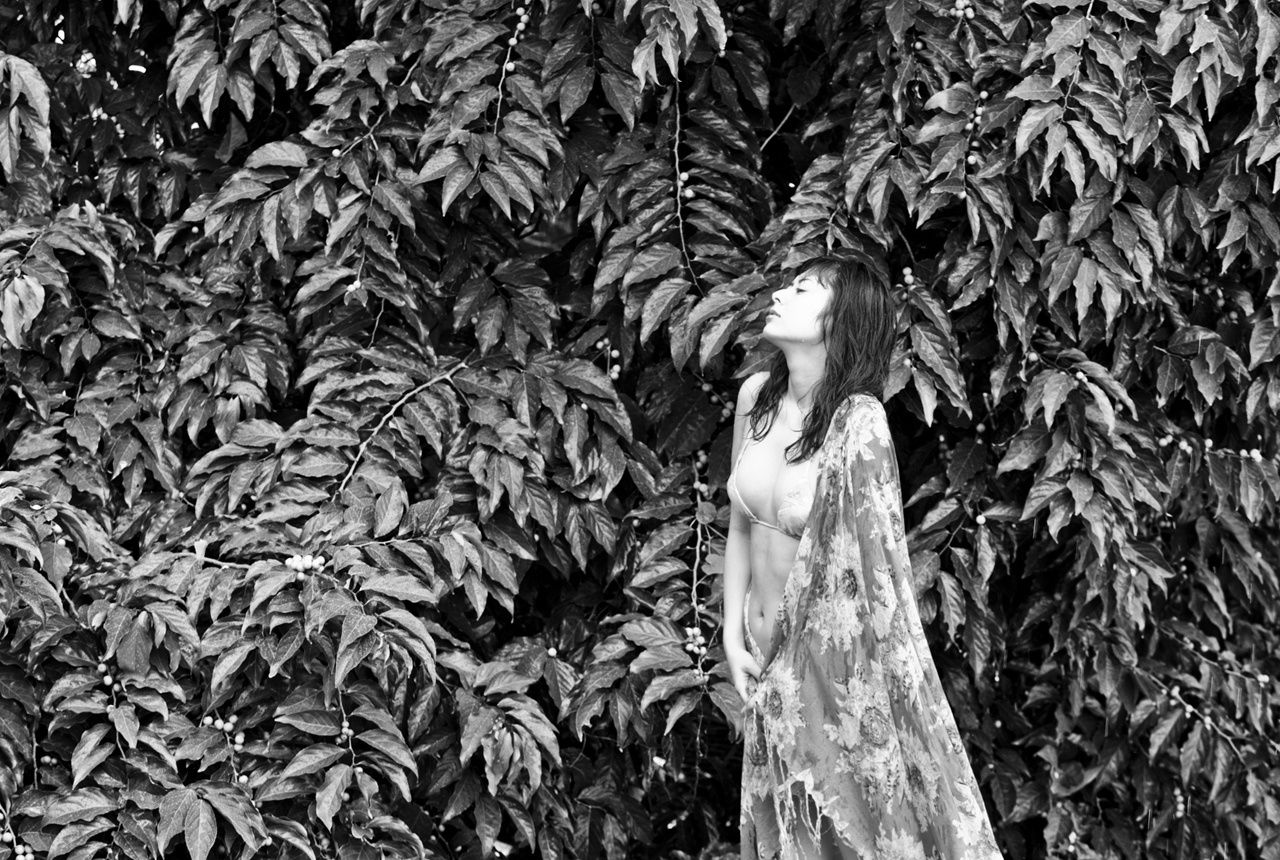 山本麻貴/山本麻贵《虹色の天使》 前篇-图31