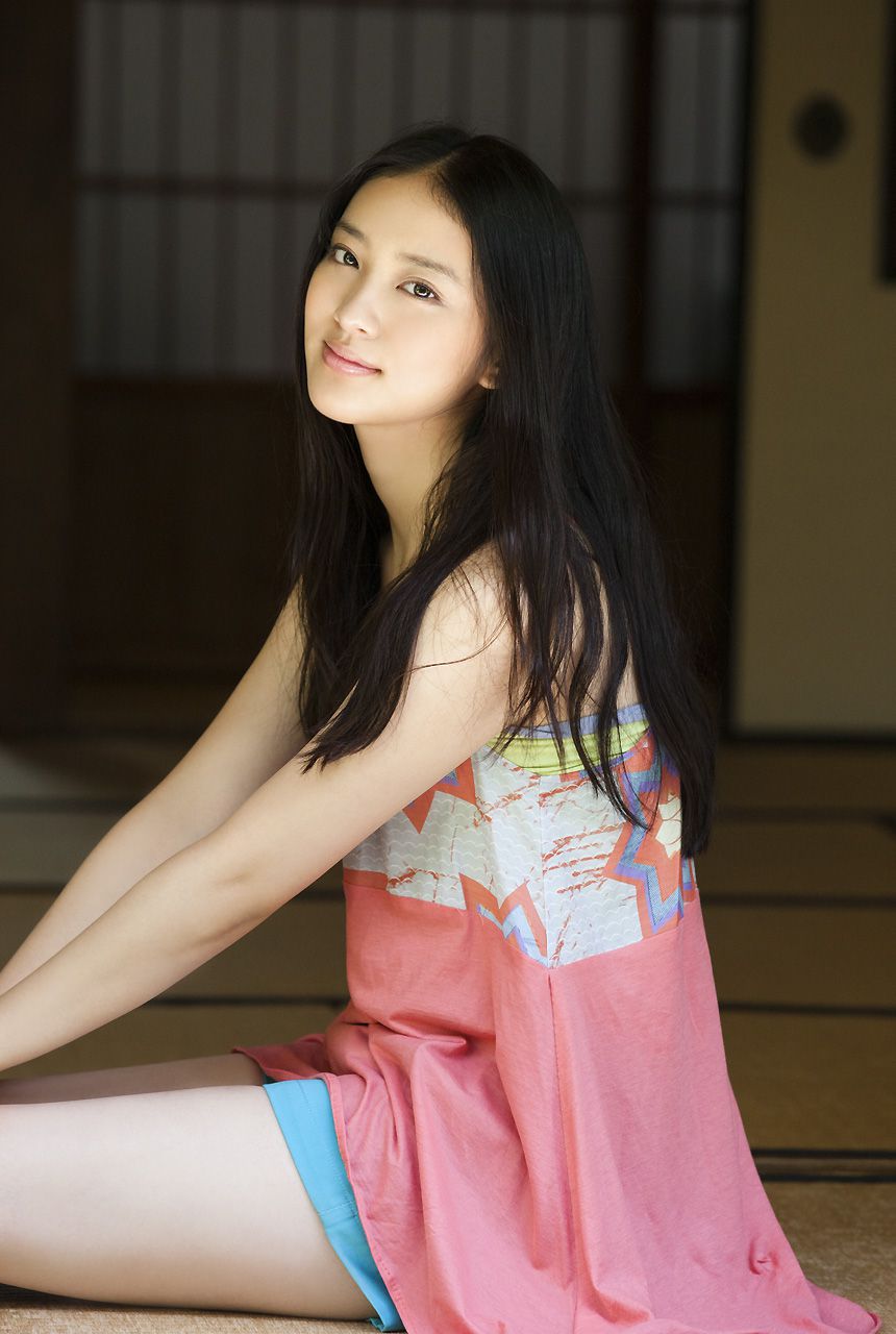 武井咲 Emi Takei 《2012年12月刊号》-图17
