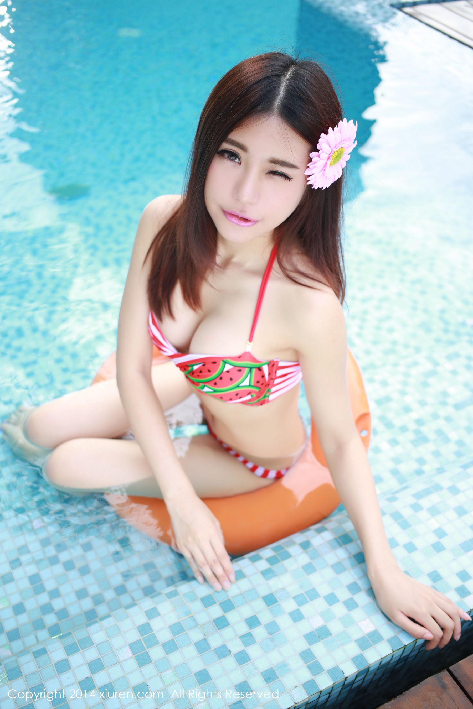 绮里嘉ula《纯西瓜装比基尼写真！》  No.180-图52