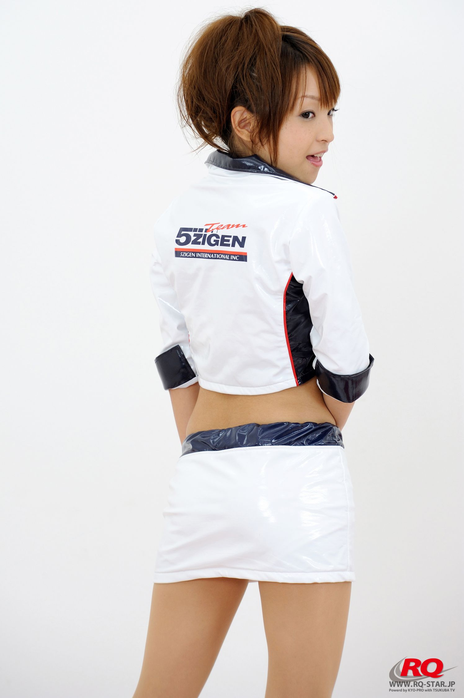 NO.00085 Mio Aoki 青木未央 Race Queen – 2008 5Zigen 写真集-图9