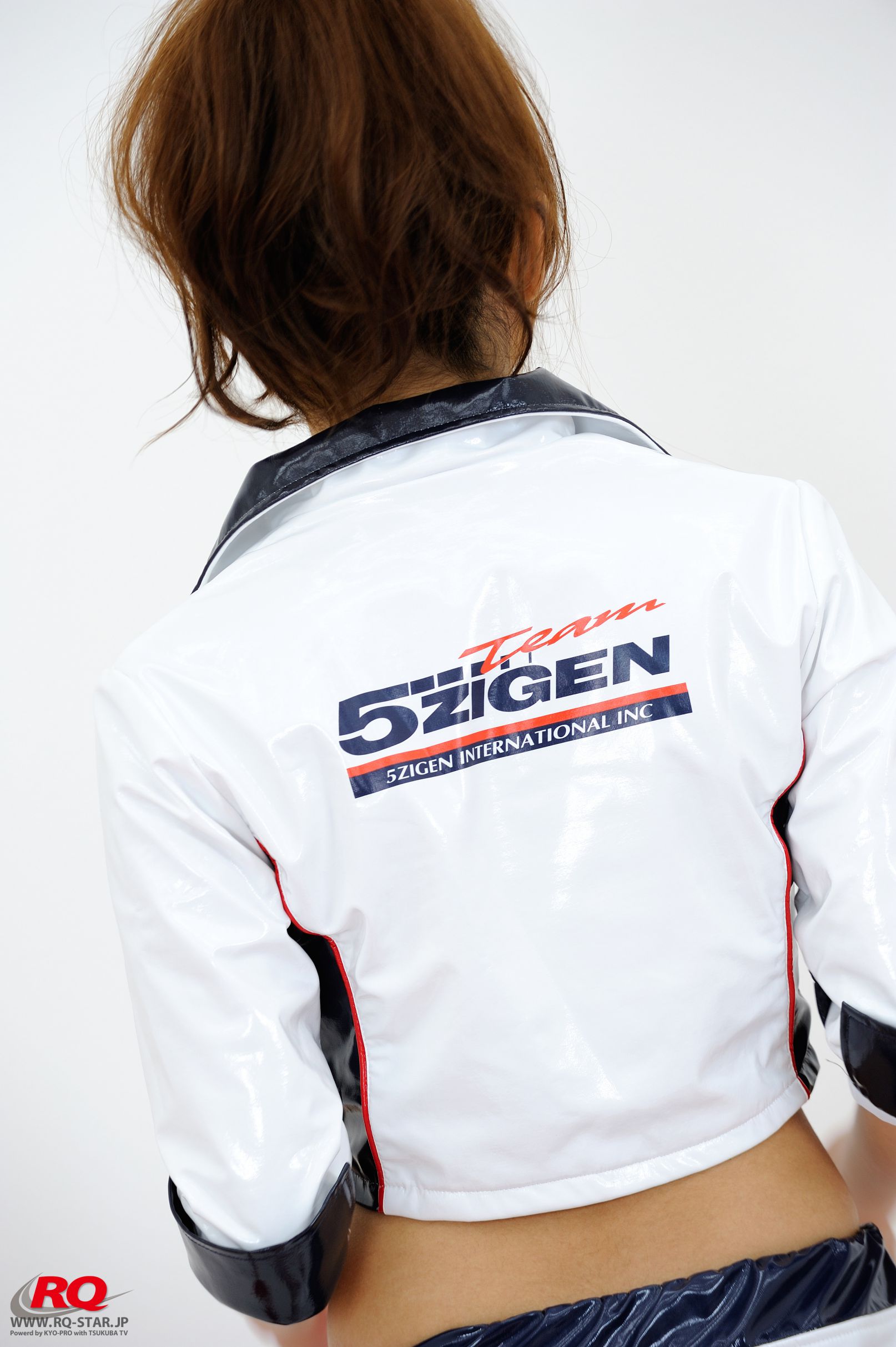 NO.00085 Mio Aoki 青木未央 Race Queen – 2008 5Zigen 写真集-图12