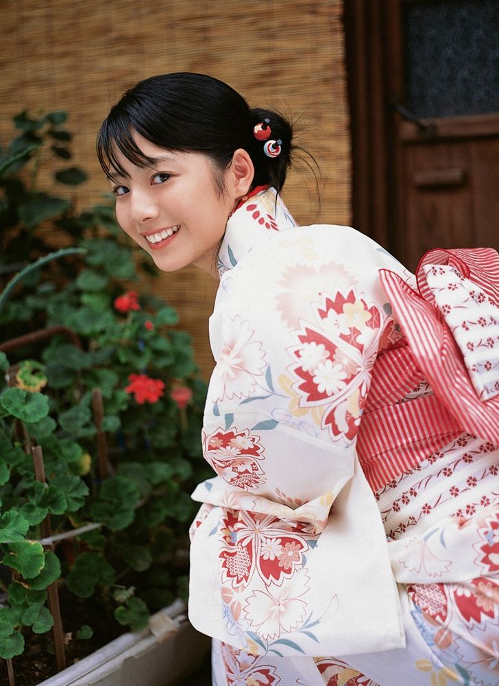 夏帆Kaho《中学生最后の夏休み、思い出いっぱ？？!!》  Vol.176-图6