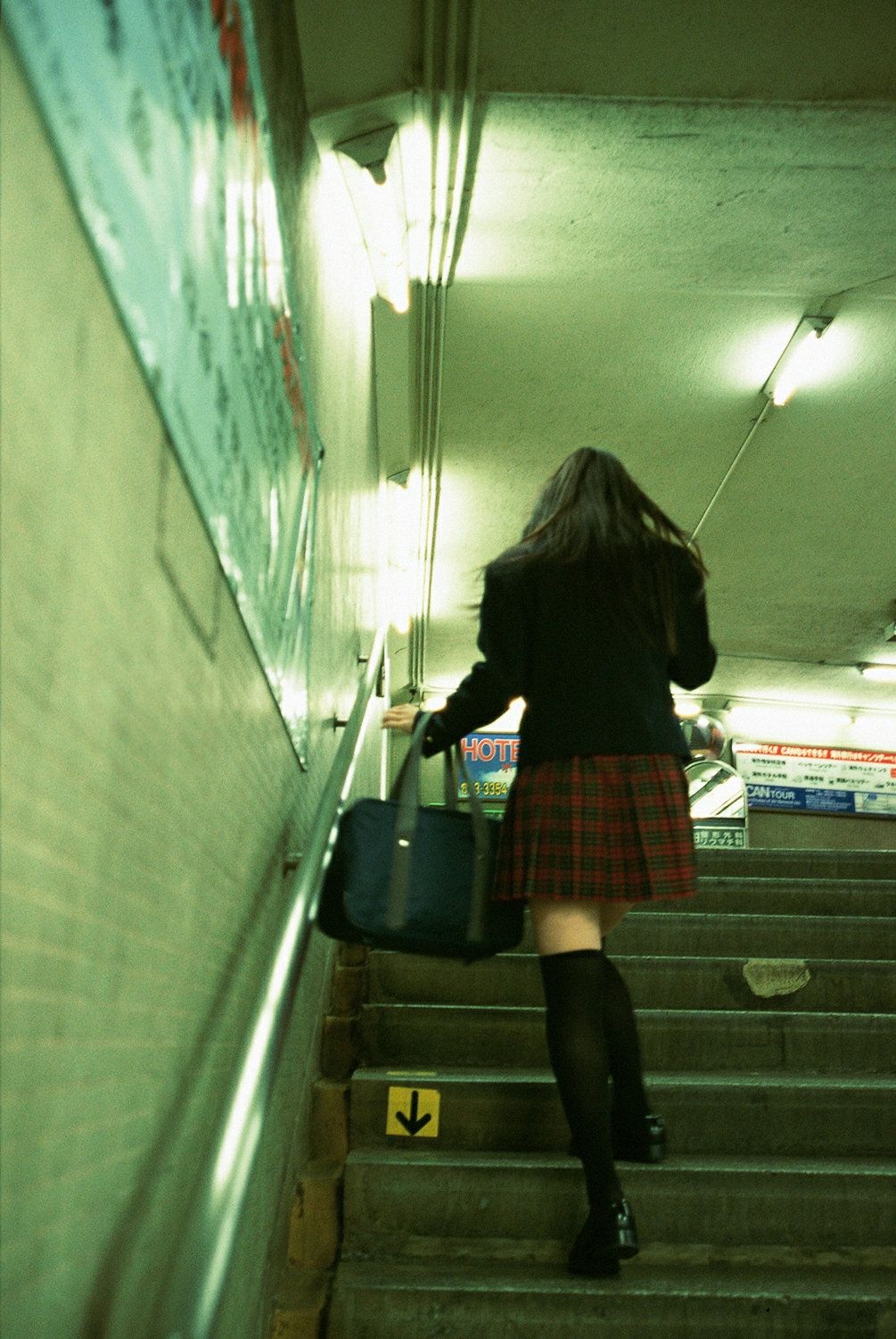 秋山莉奈《キミの素颜こつそりのぞいちやいま？？？た》  Vol.207-图4