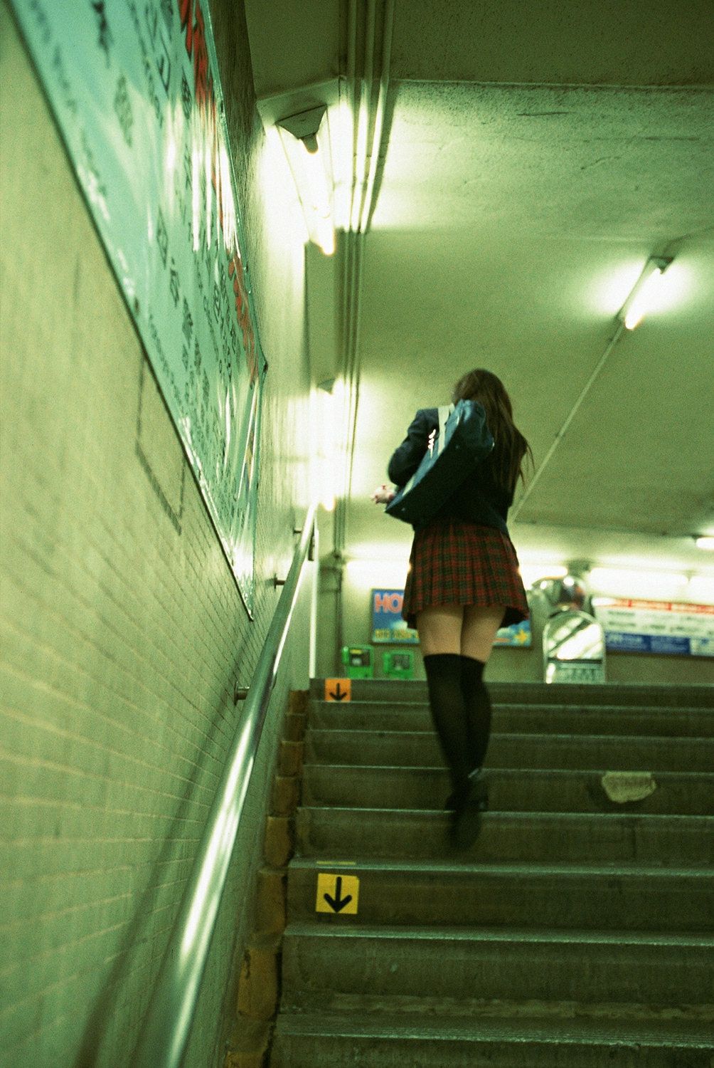 秋山莉奈《キミの素颜こつそりのぞいちやいま？？？た》  Vol.207-图6