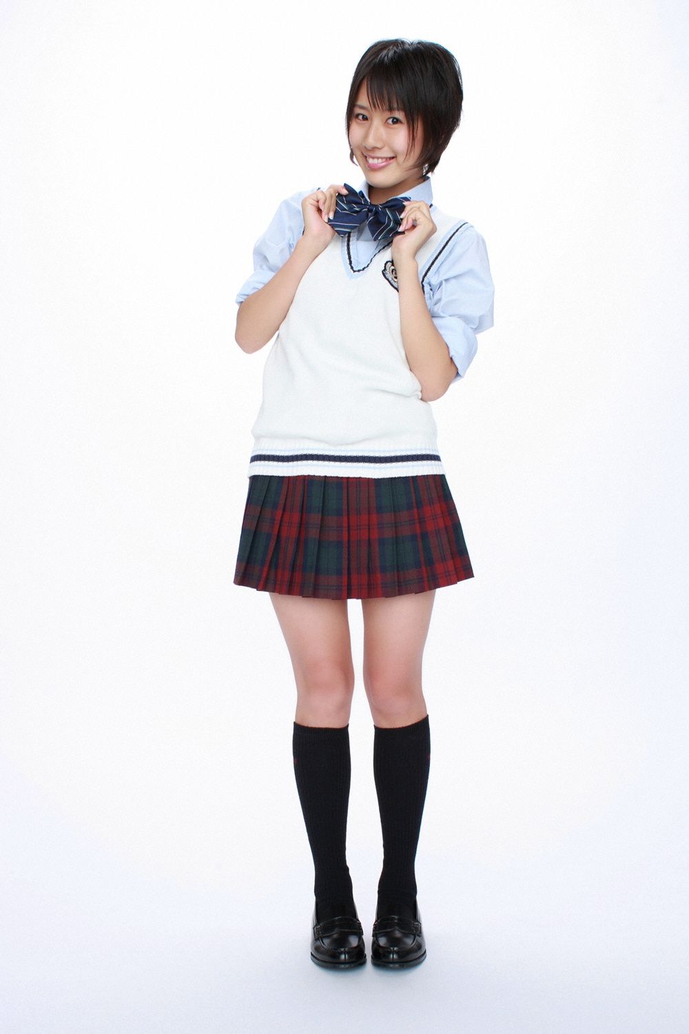 守永真彩《乙女学院 アイドル界のサラブレッド入学!!》  Vol.321-图0