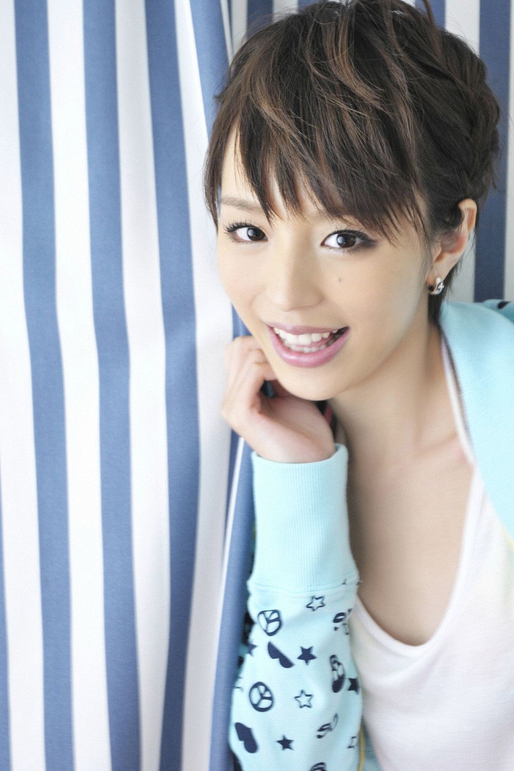 平野綾《抱きしめタイ!!》  Vol.390-图2