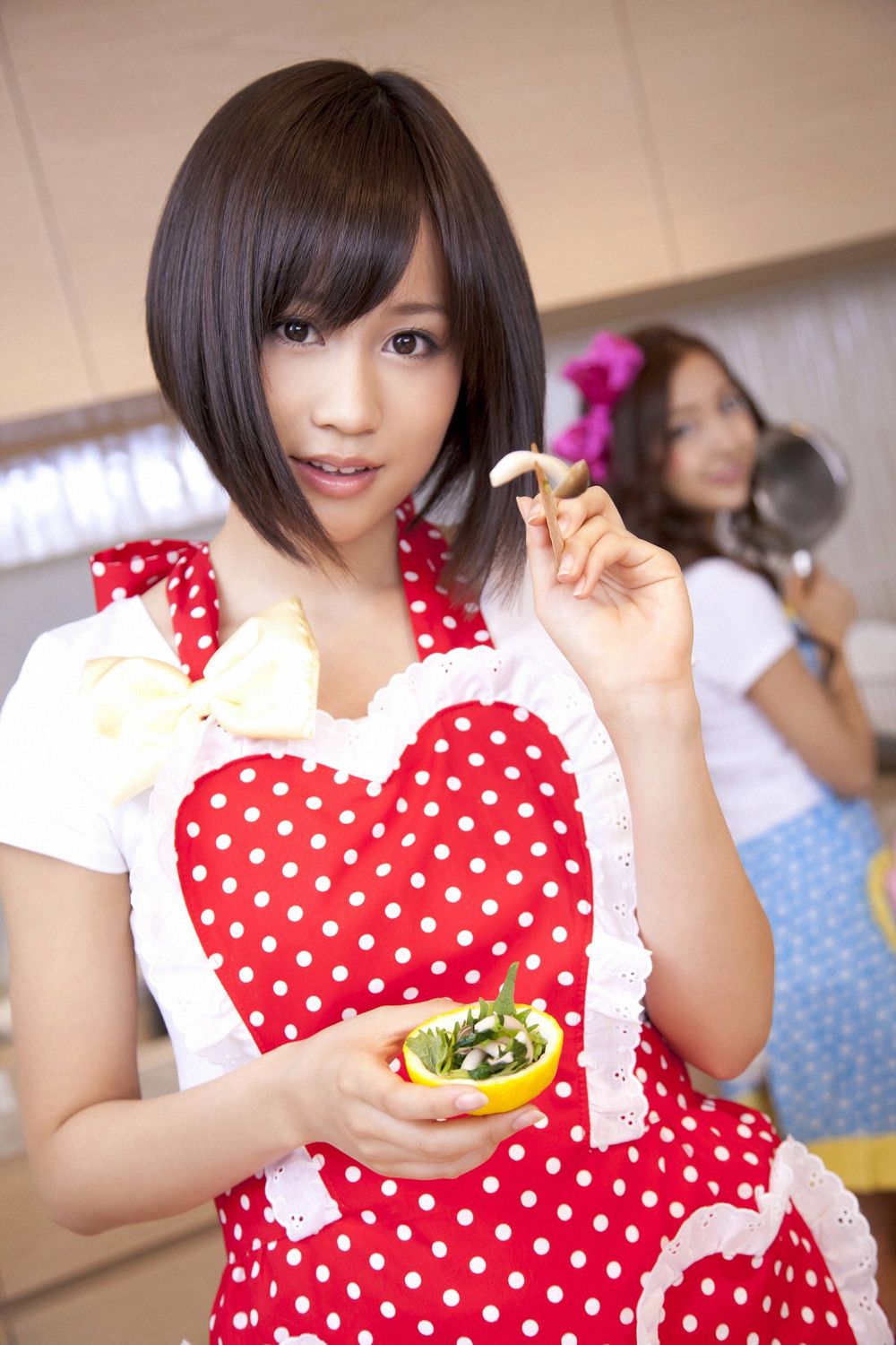 前田敦子/板野友美《あっちゃん ともちん、ふたりで…》  Vol.401-图11