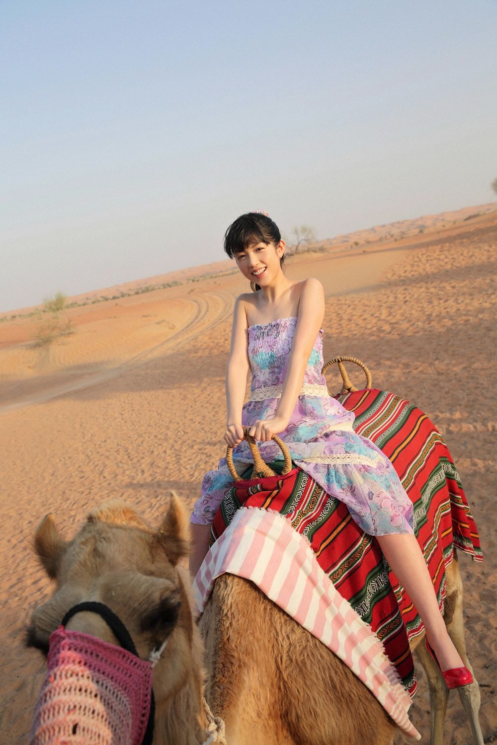 富樫あずさ/富樫梓《禁断のドバイ》  Vol.569-图0