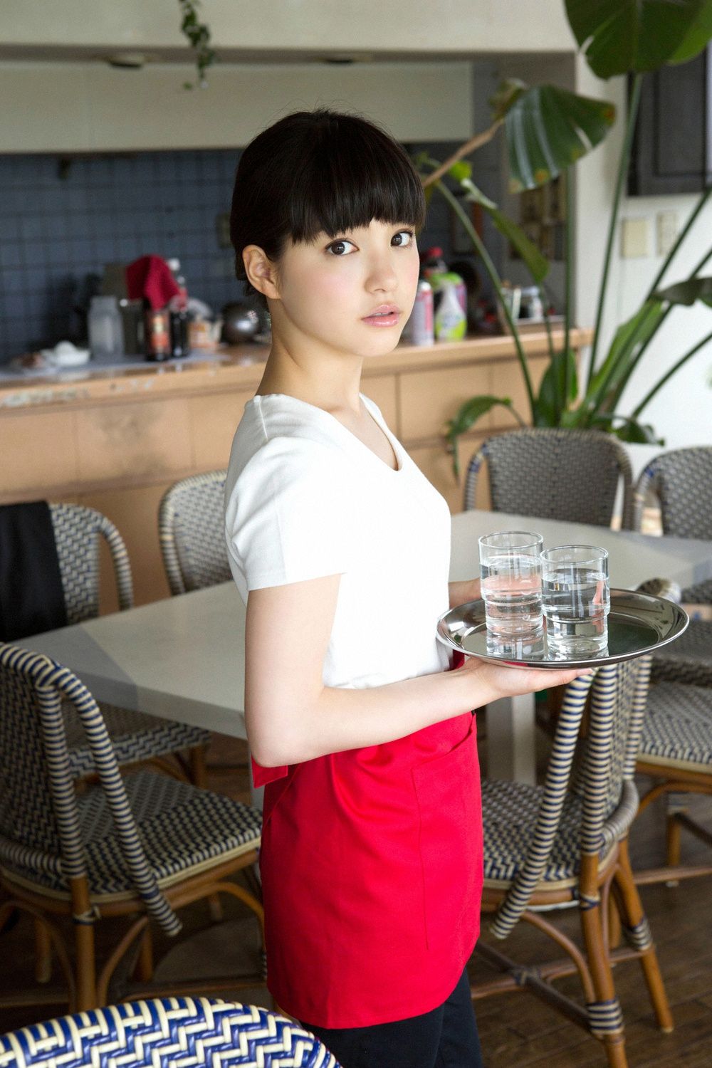 川島海荷《あどけない君のしぐさ。☆少年サンデーSPECIAL PRESENTS☆》  Vol.570-图4