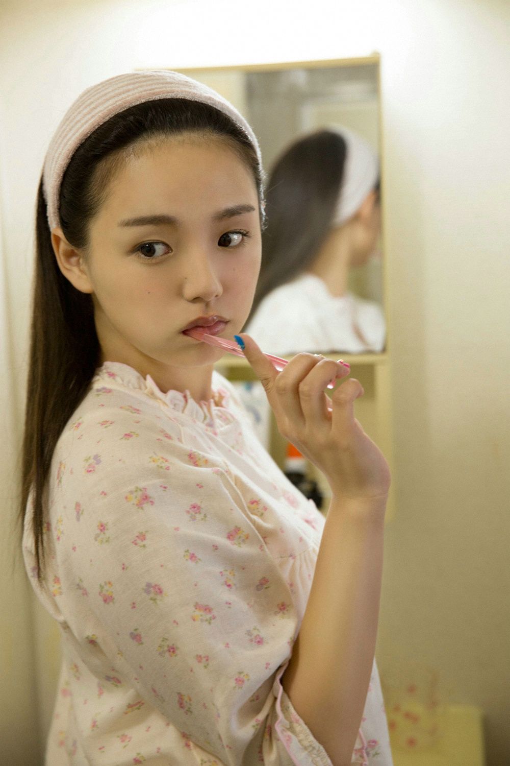 篠崎愛《In The Room》  Vol.629-图21