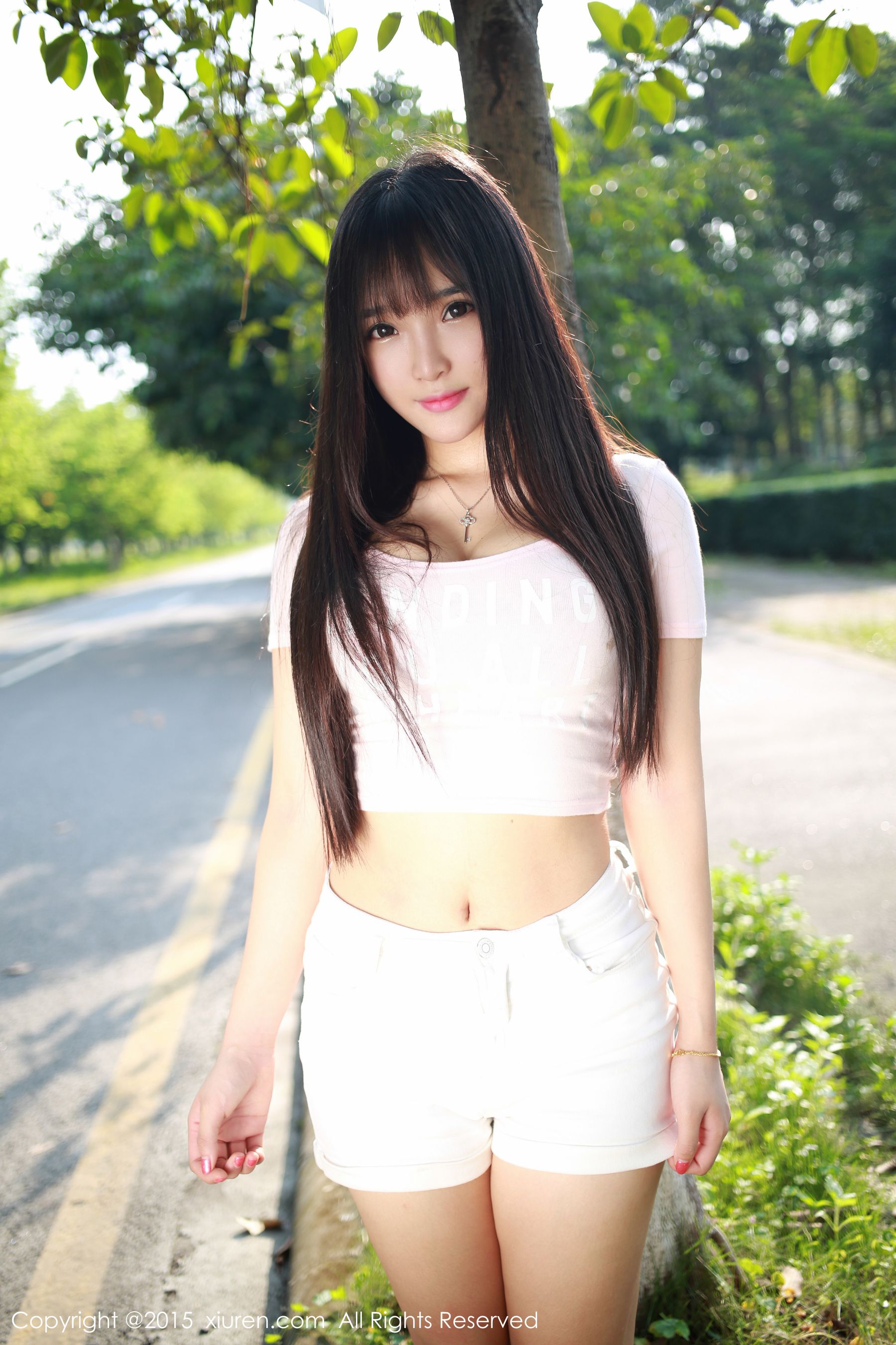 夏瑶baby《清新热裤妹子外拍》  No.345-图16