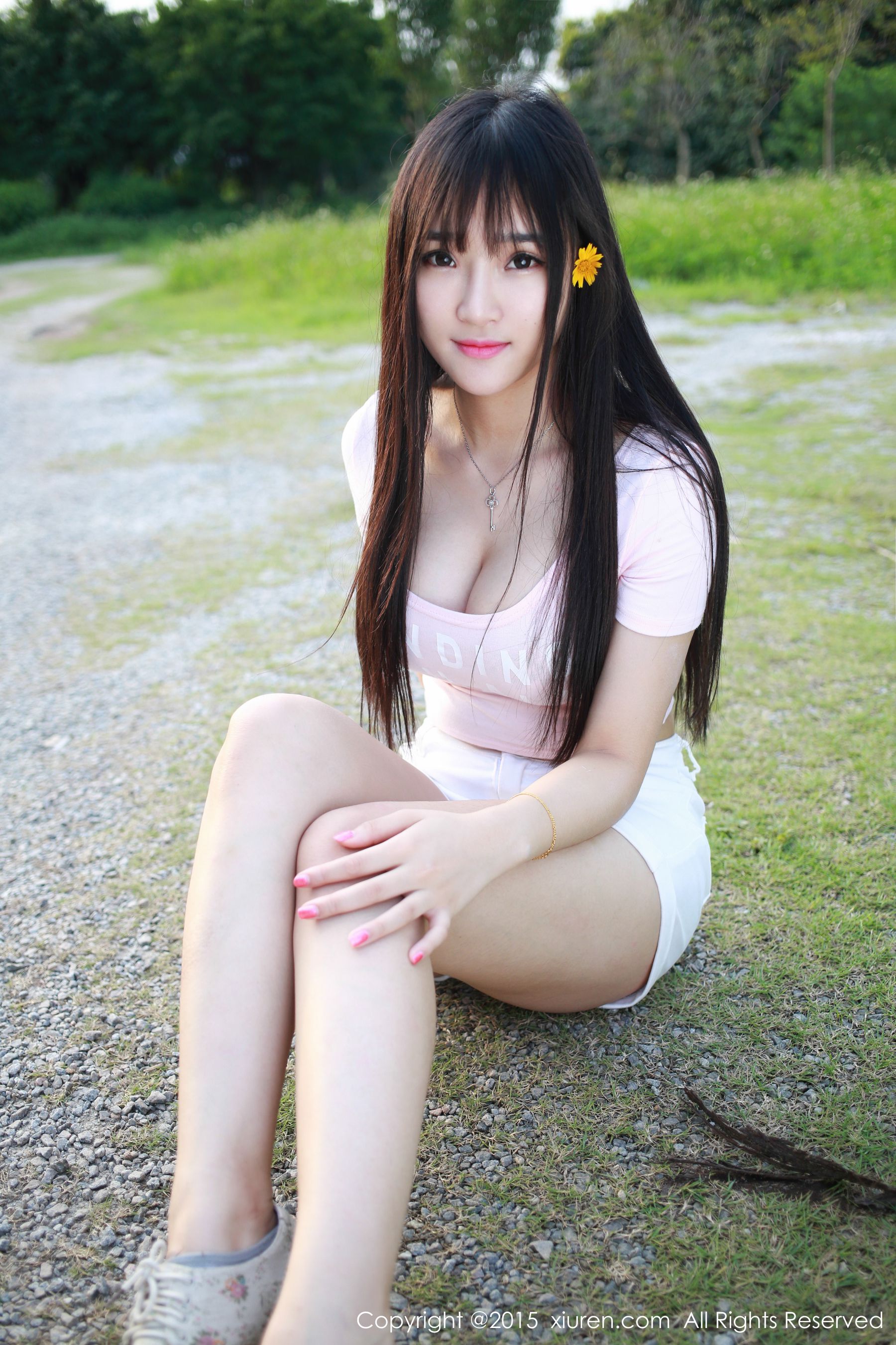 夏瑶baby《清新热裤妹子外拍》  No.345-图31