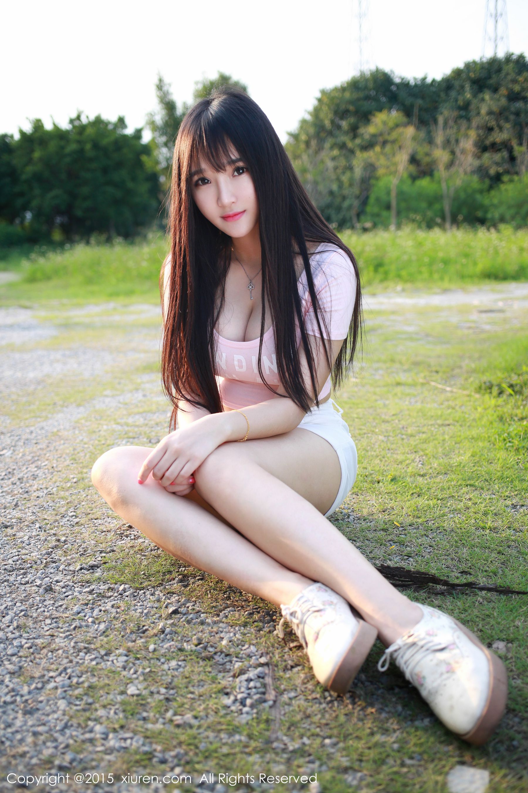 夏瑶baby《清新热裤妹子外拍》  No.345-图36