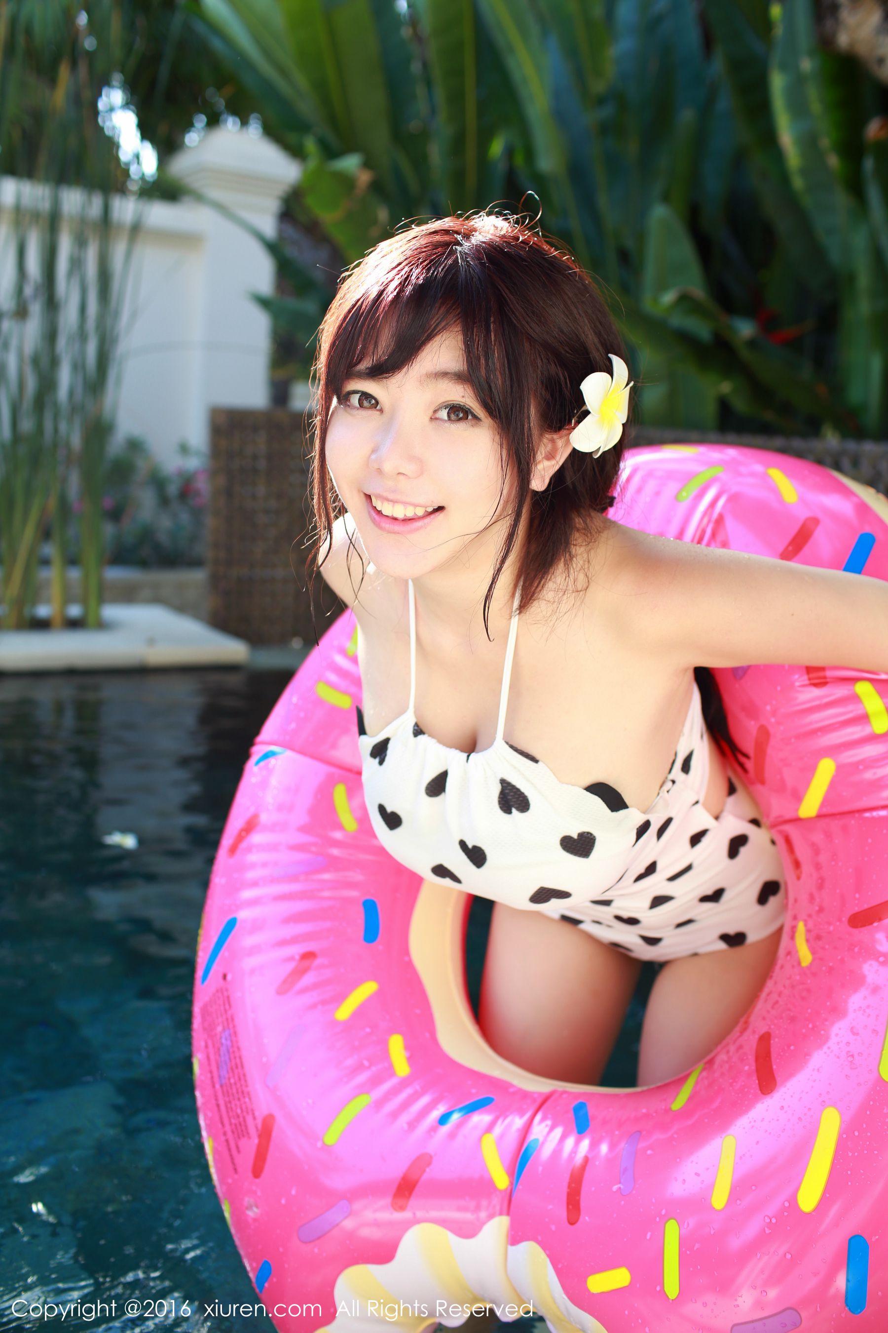 刘飞儿Faye《吊带牛仔热裤+比基尼》  No.470-图44