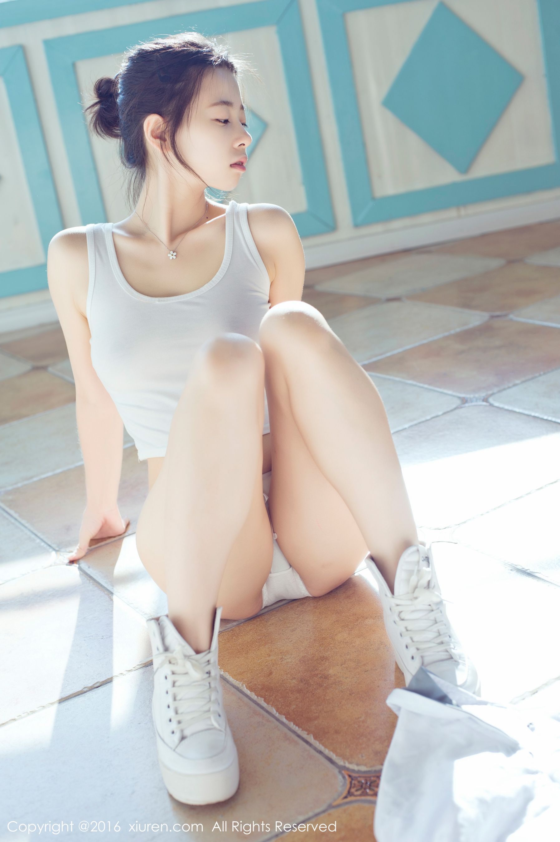 草莓zz/吴允芝《日系死库水、日本高中出操服、小裤裤小背心》  No.616-图21