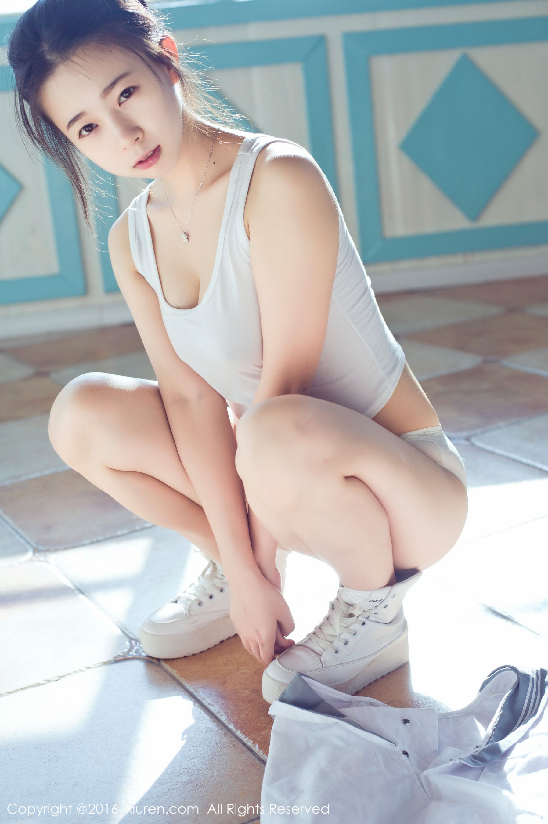 草莓zz/吴允芝《日系死库水、日本高中出操服、小裤裤小背心》  No.616-图27