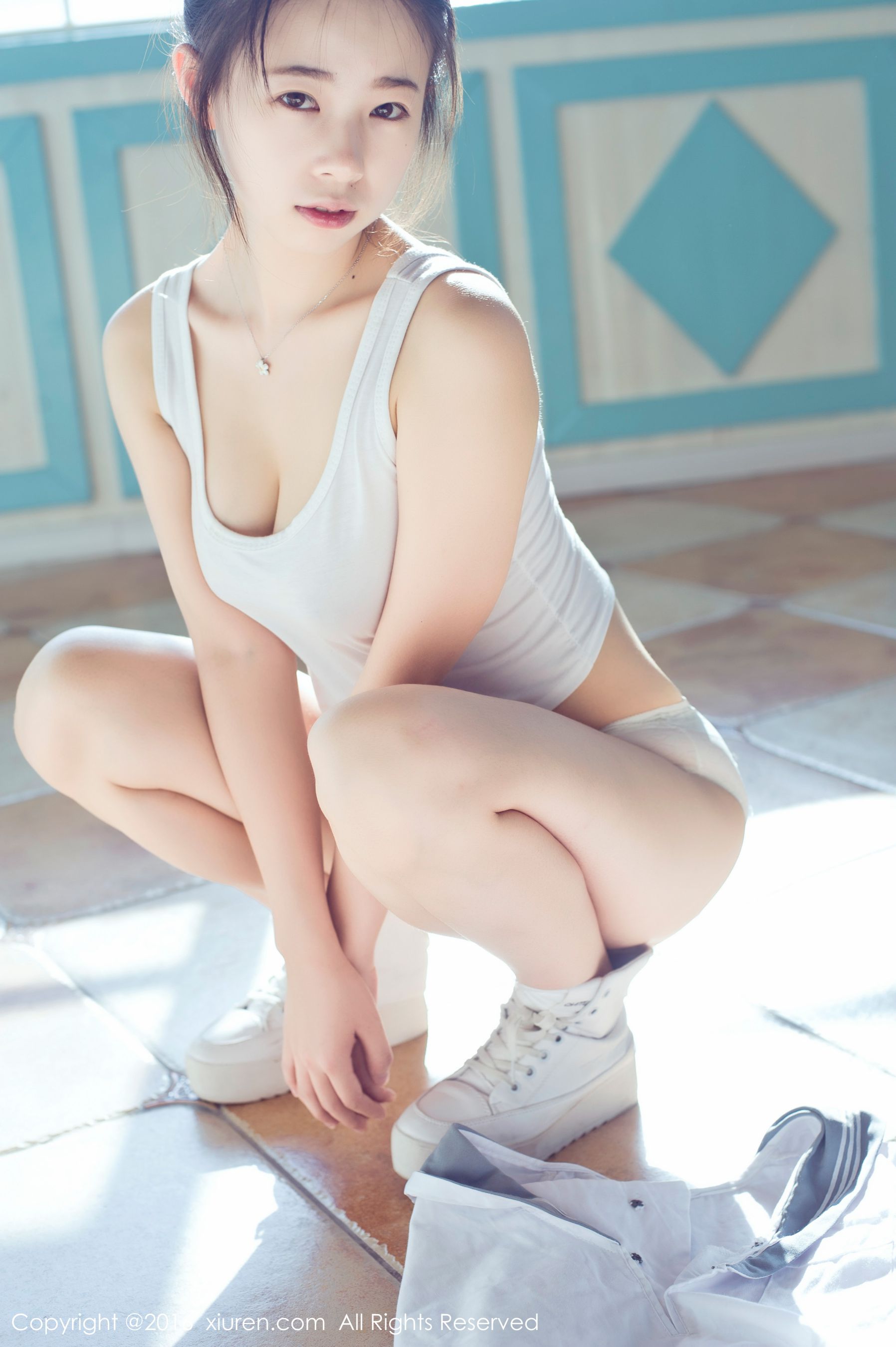 草莓zz/吴允芝《日系死库水、日本高中出操服、小裤裤小背心》  No.616-图28