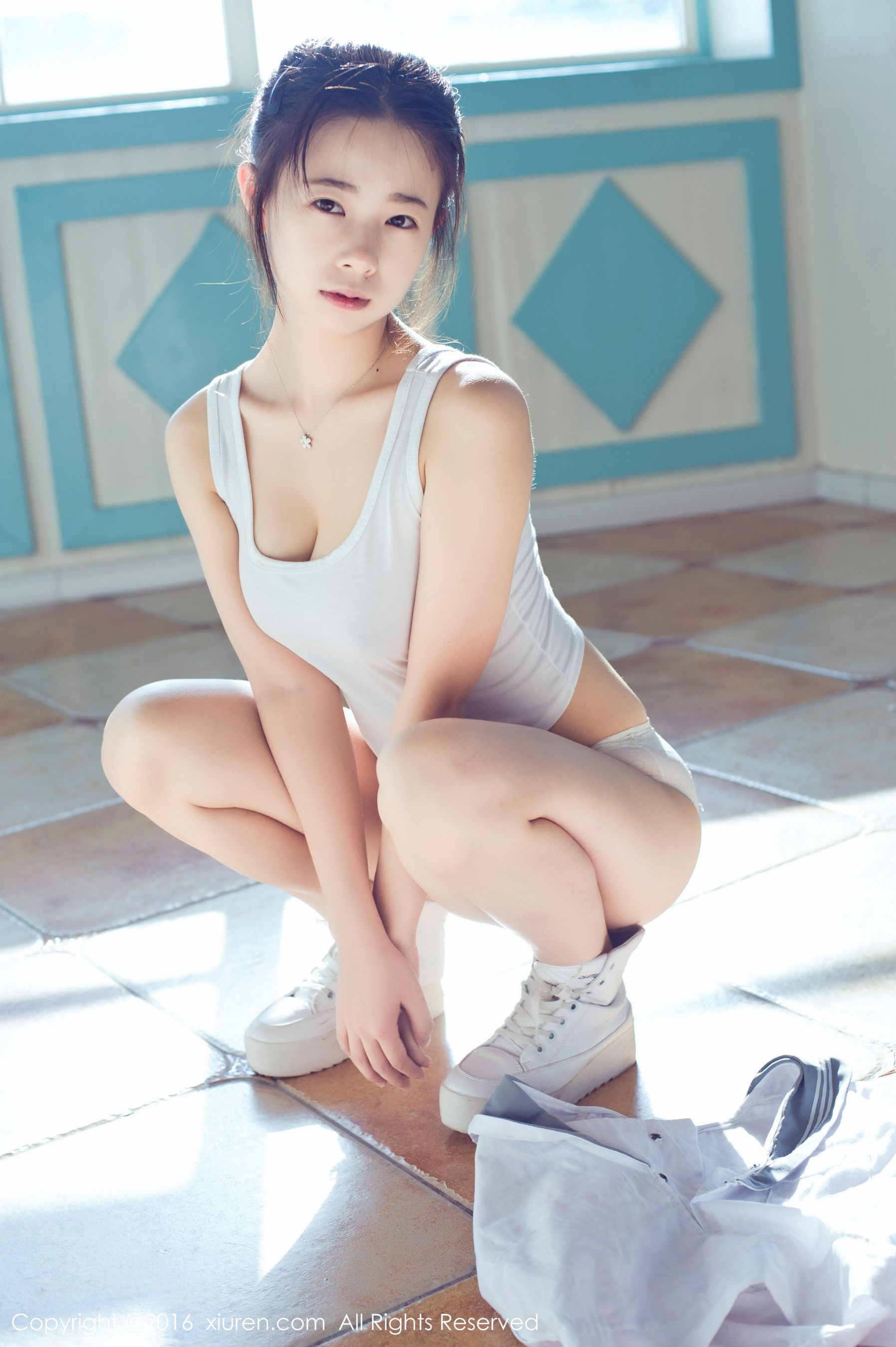 草莓zz/吴允芝《日系死库水、日本高中出操服、小裤裤小背心》  No.616-图29