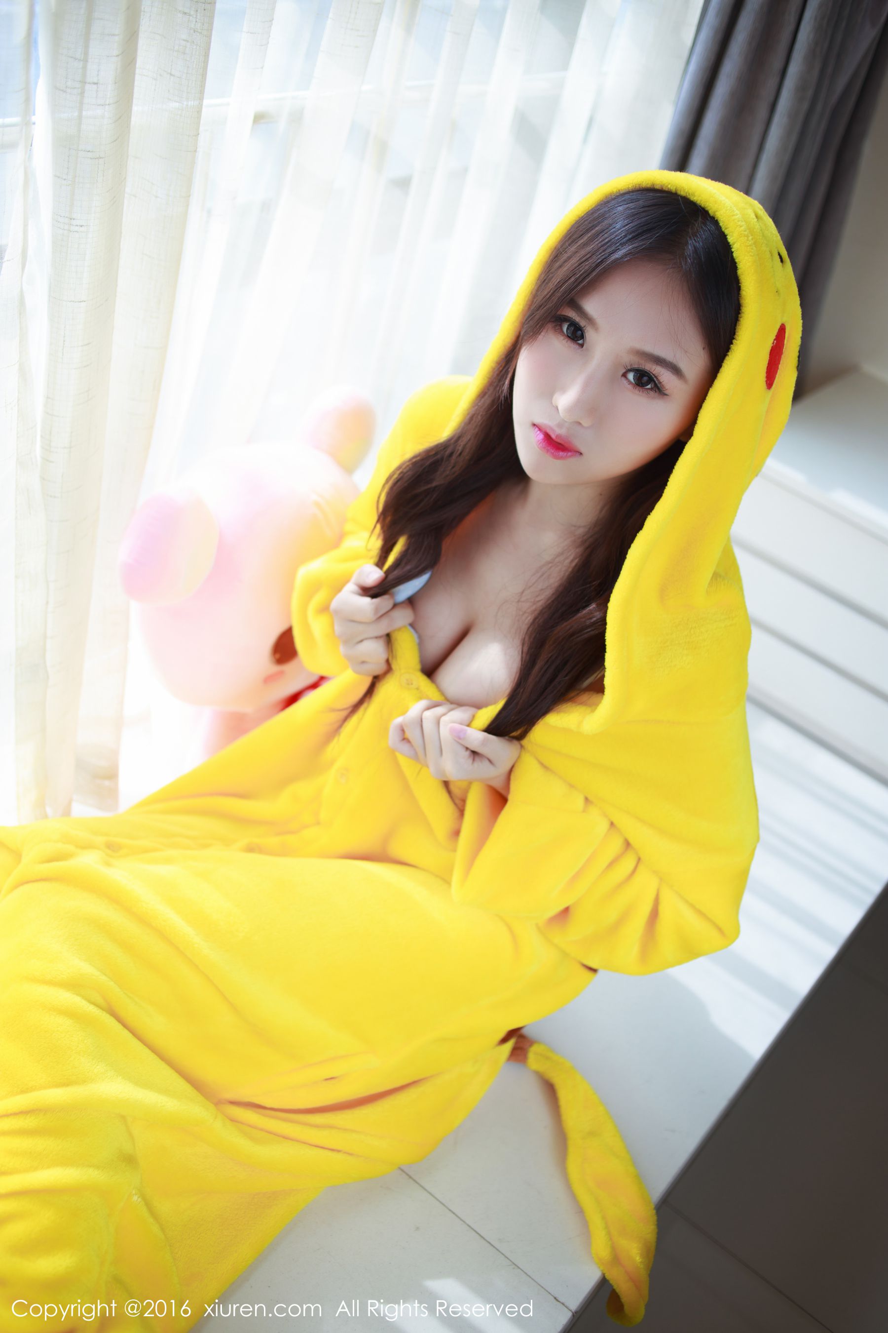 月音瞳《皮卡丘和学生制服》  No.646-图3