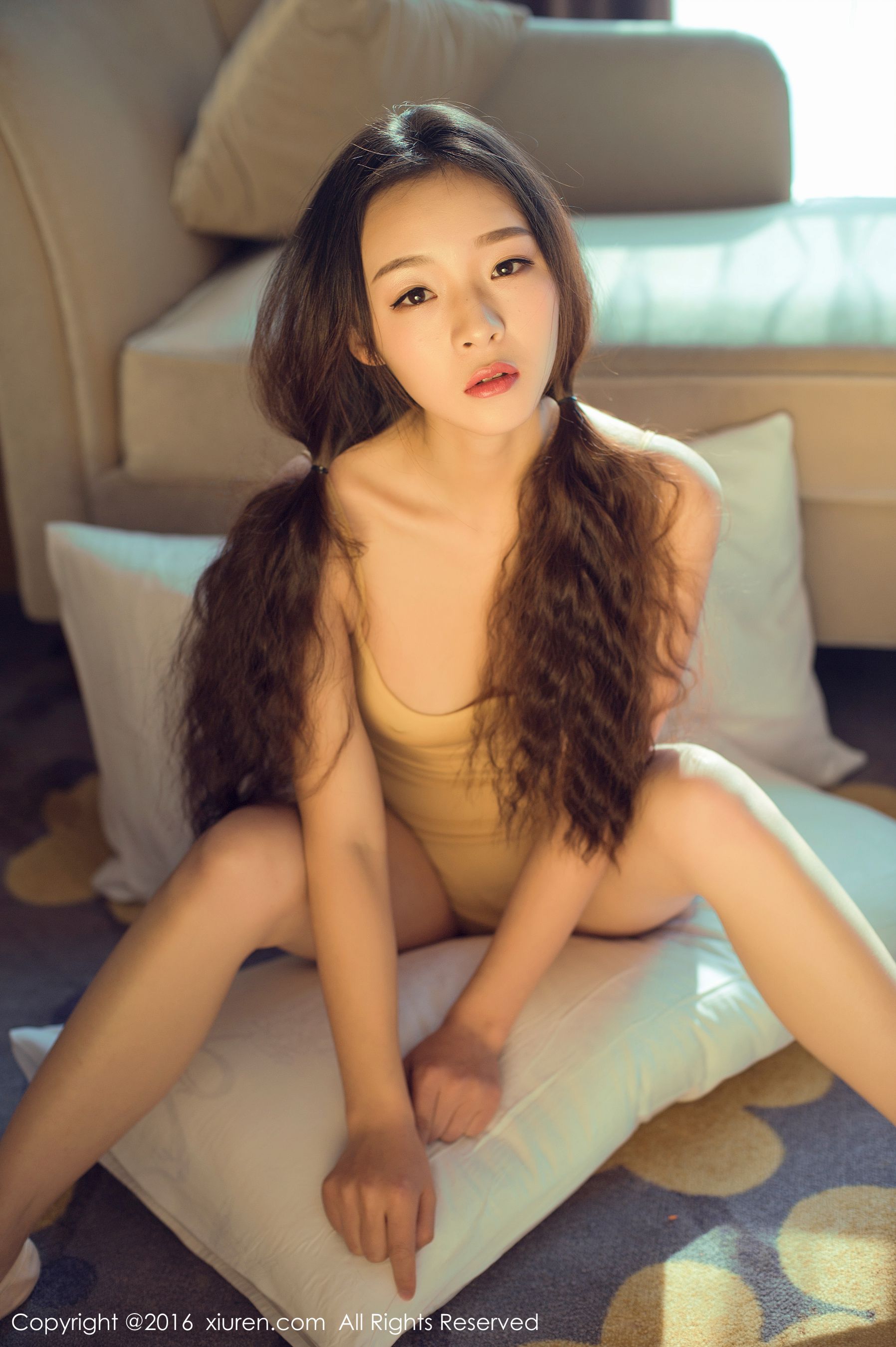 尤Una娜《天然无公害的原装少女》  No.648-图3