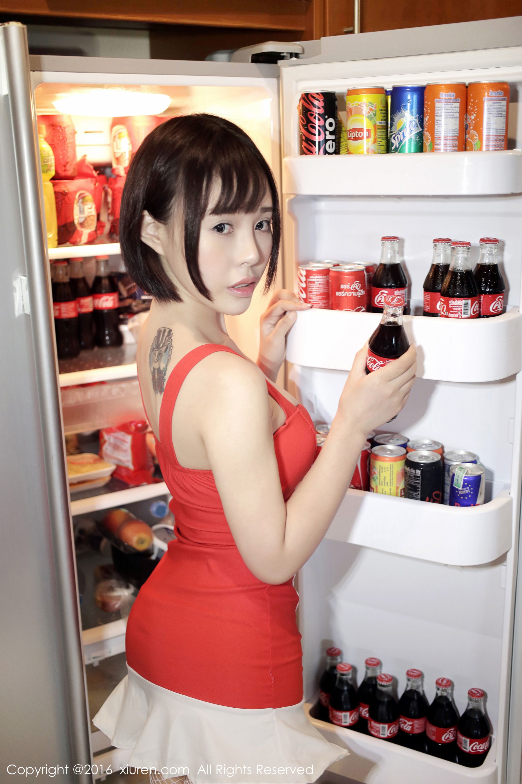 Evelyn艾莉《小红裙》  No.665-图2