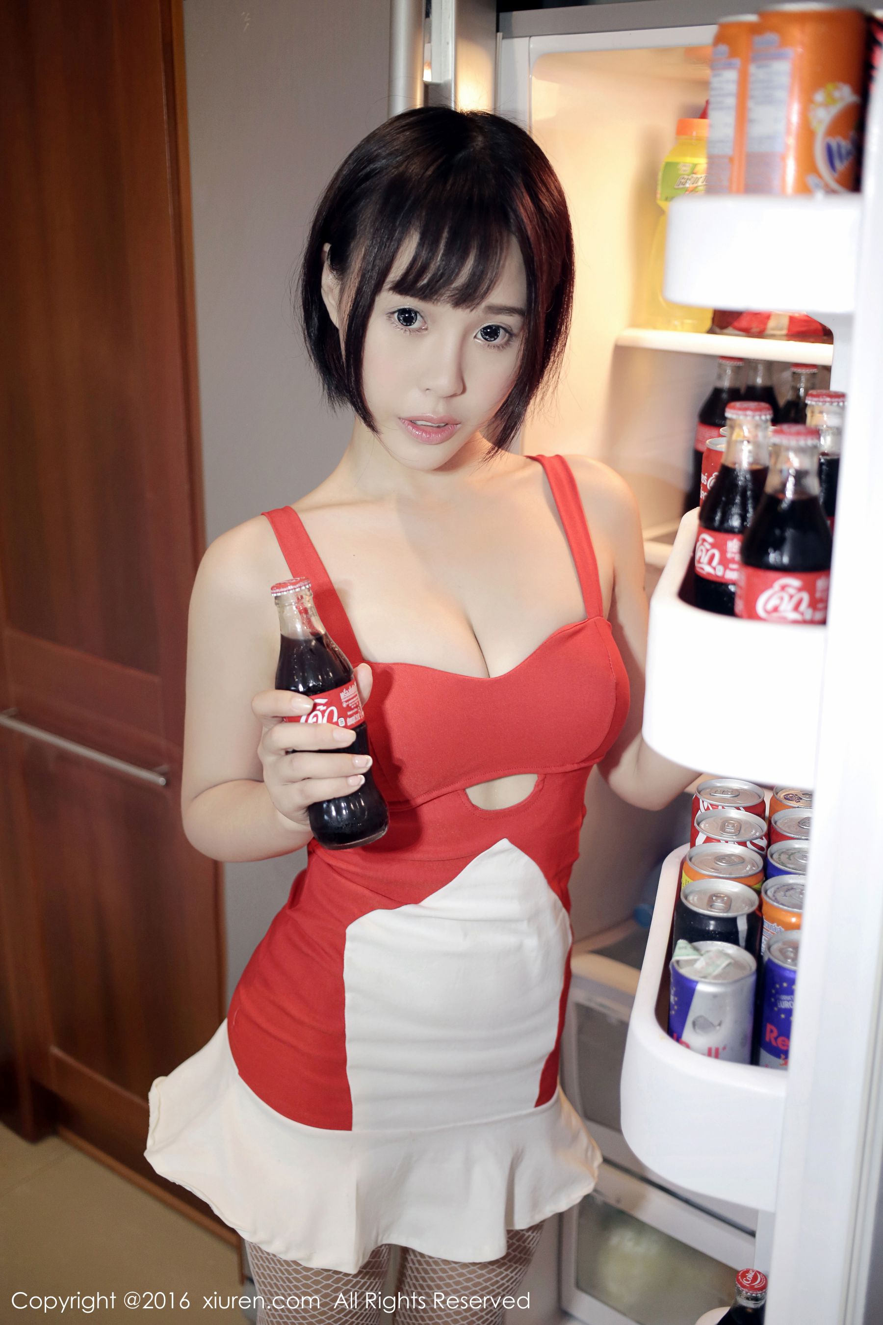 Evelyn艾莉《小红裙》  No.665-图3