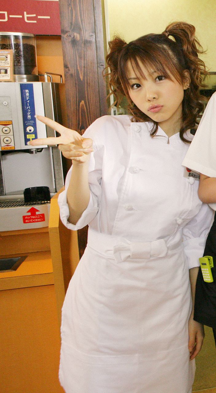 高橋愛、亀井絵里、道重さゆみ、田中れいな  Vol.56-图74