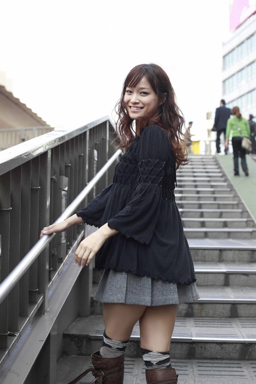 Eri Kamei 亀井絵里  Vol.65-图0