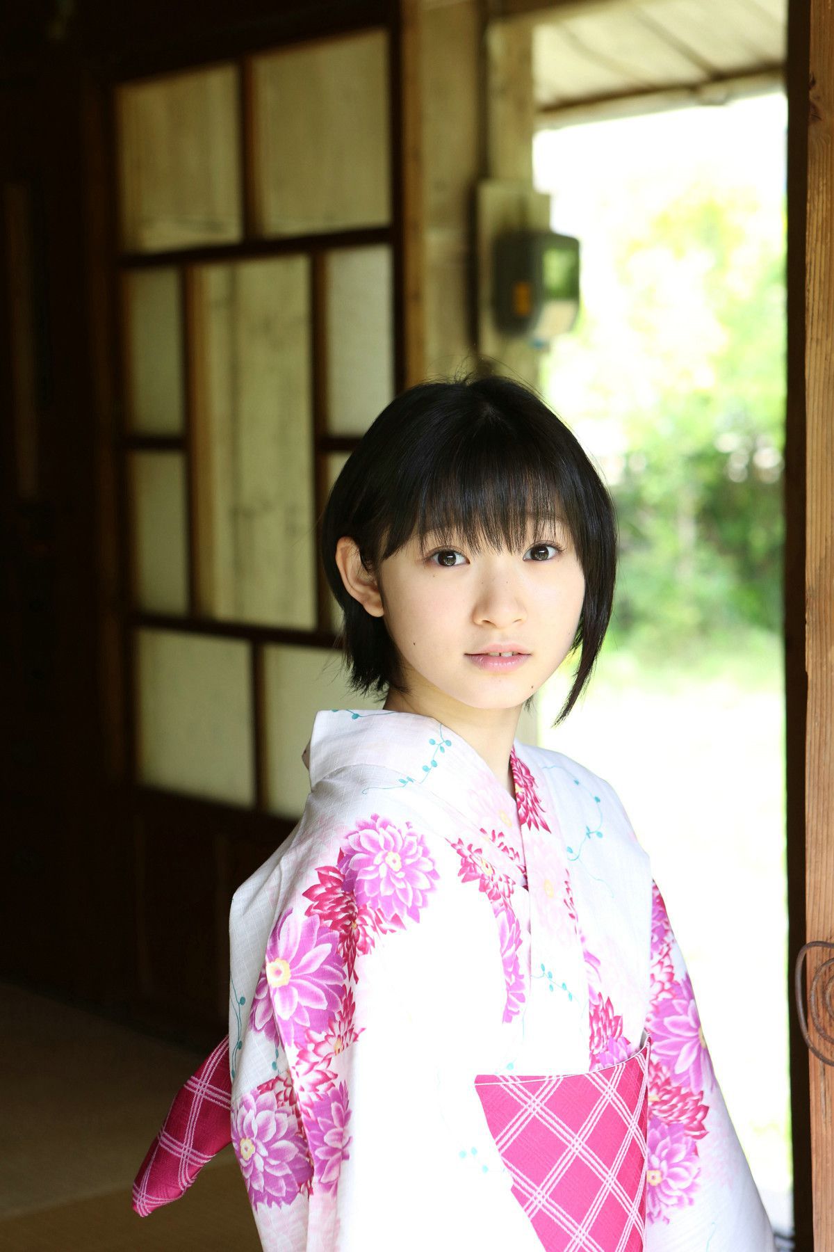 宮本佳林 Karin Miyamoto  Vol.130-图0