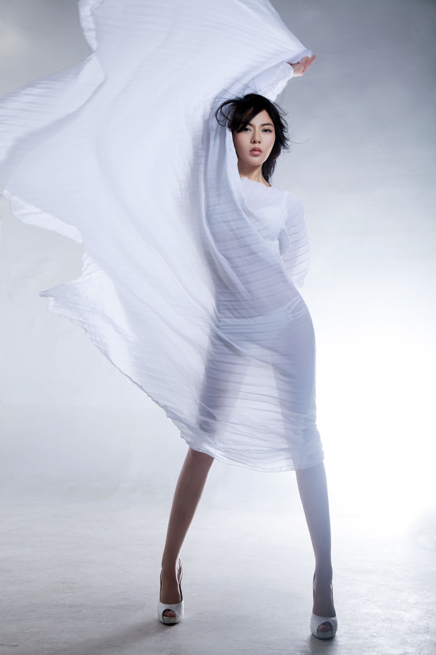 冯雨芝《性感妖娆、火爆曲线》  No.014-图26