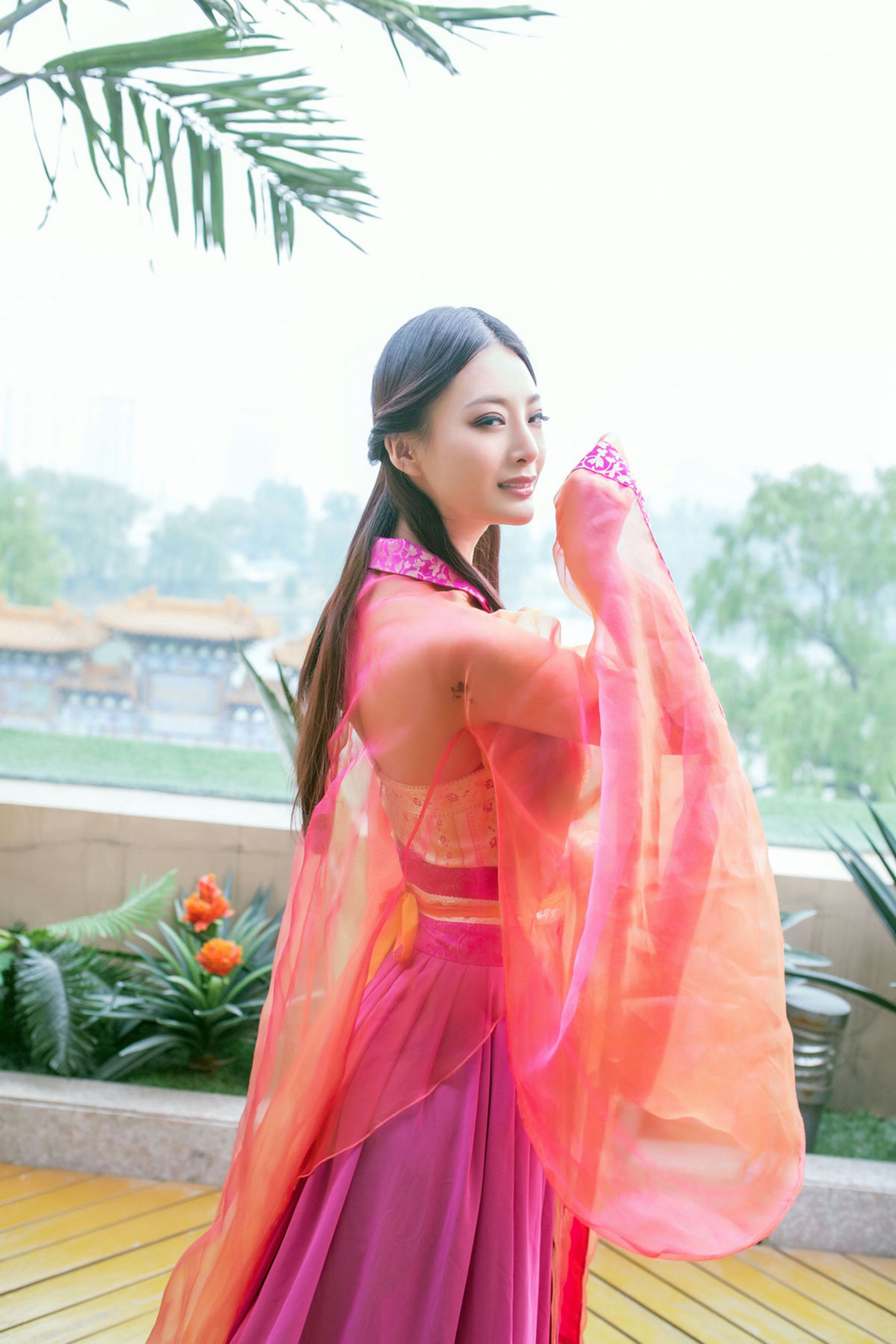 王李丹妮《汹涌婀娜，挺拔又苗条到不科学》  No.022-图35