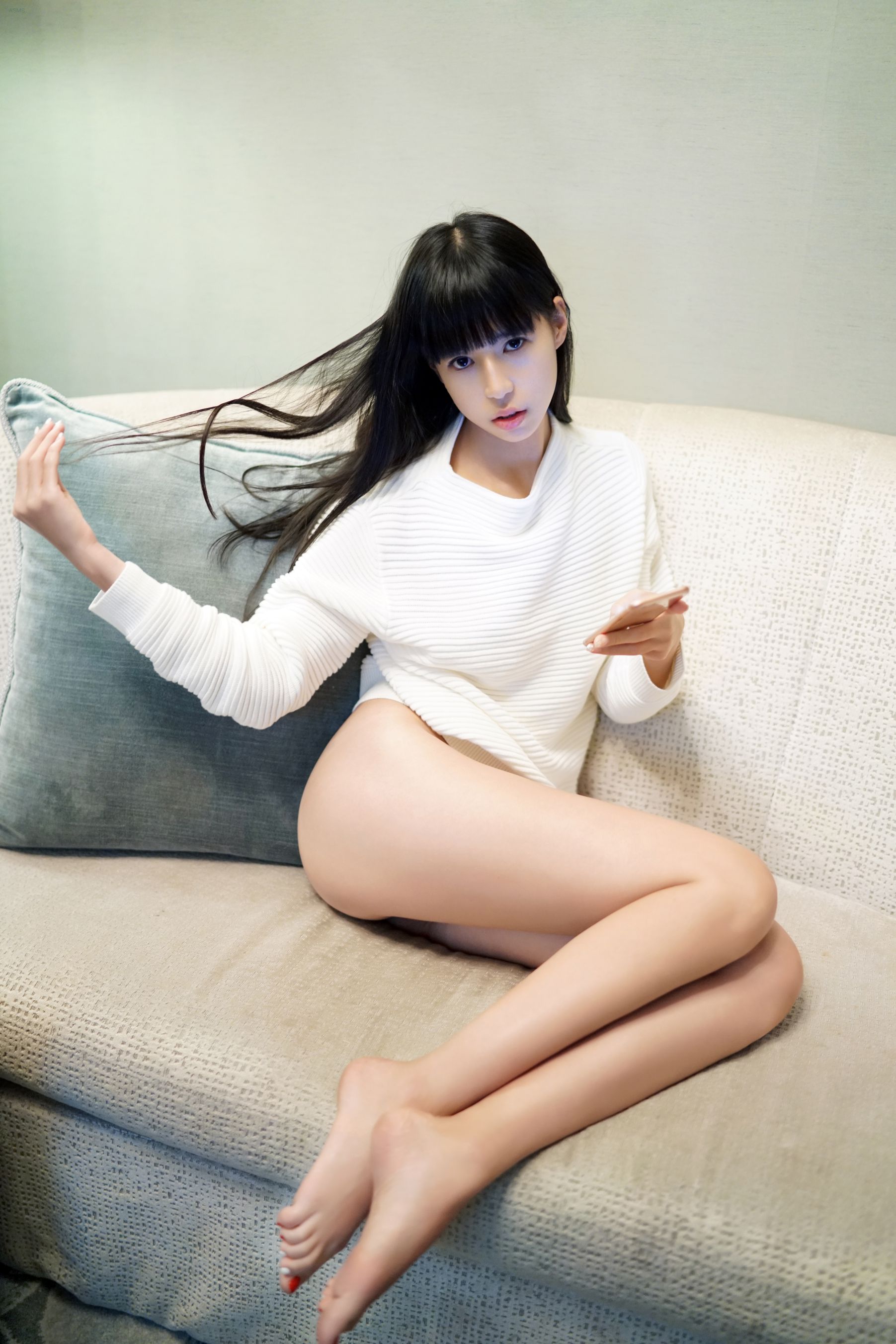 艾栗栗《窈窕匀称、起伏有致》  No.069-图0