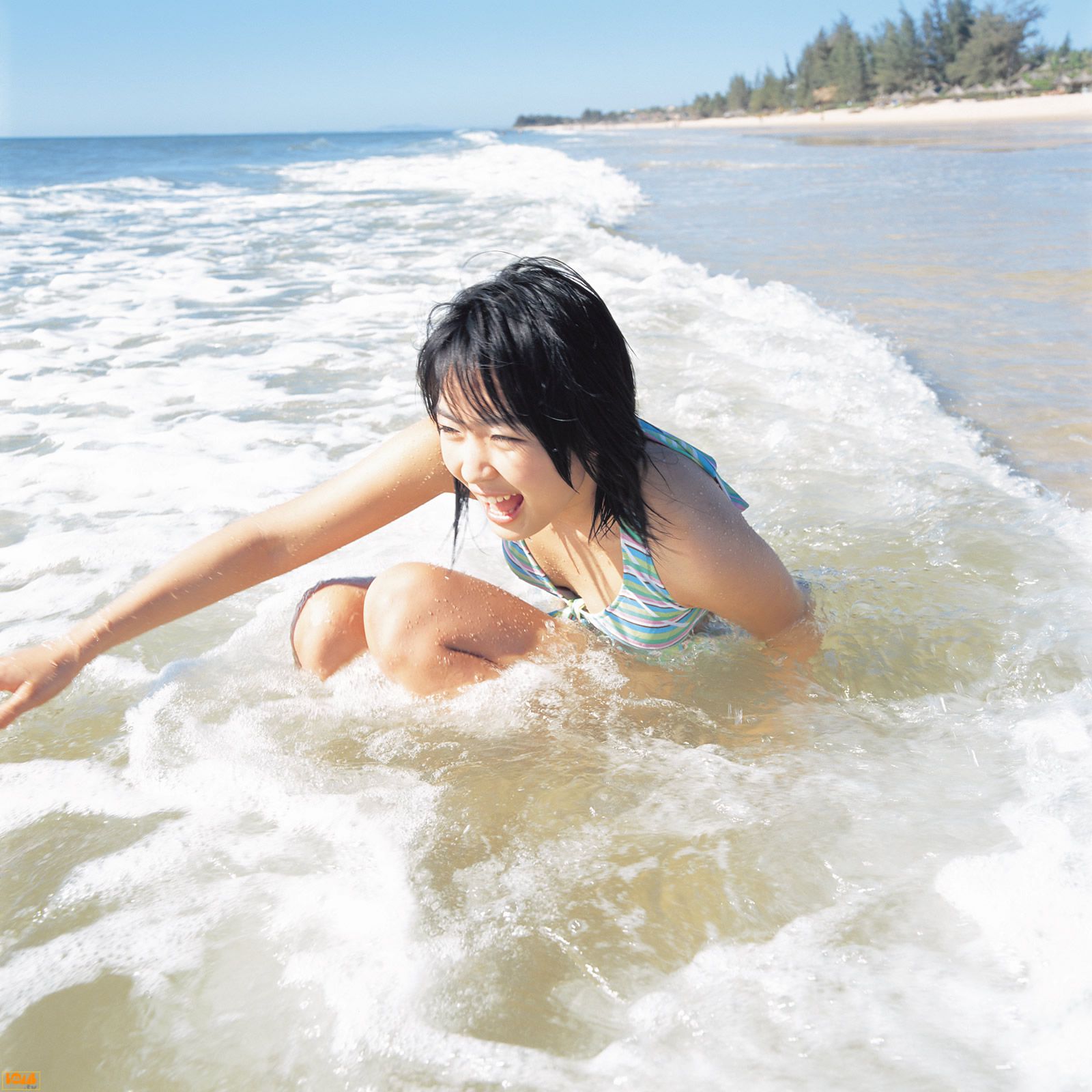 黒川芽以《Nina – Special Wallpaper》   2004年12月刊-图42