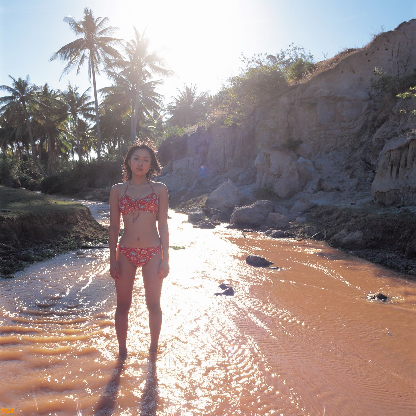 黒川芽以《Nina – Special Wallpaper》   2004年12月刊-图49