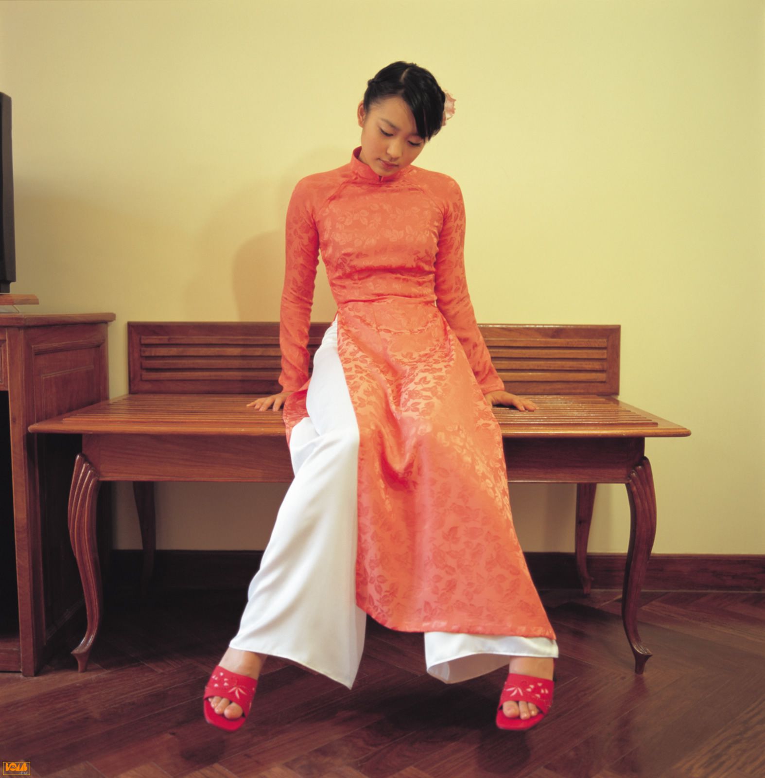 黒川芽以《Nina – Special Wallpaper》   2004年12月刊-图70