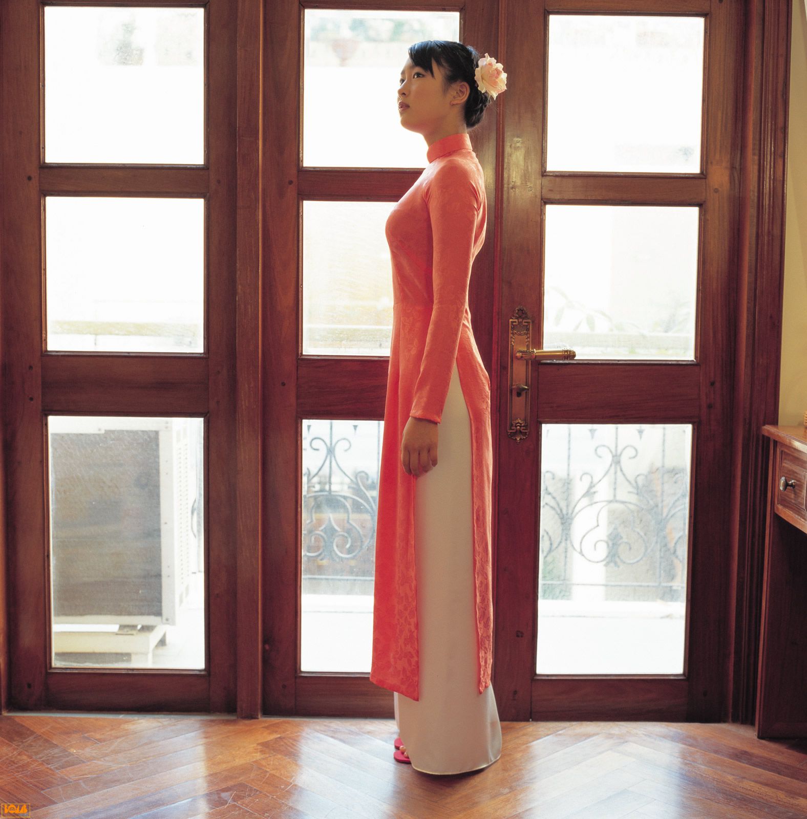 黒川芽以《Nina – Special Wallpaper》   2004年12月刊-图71