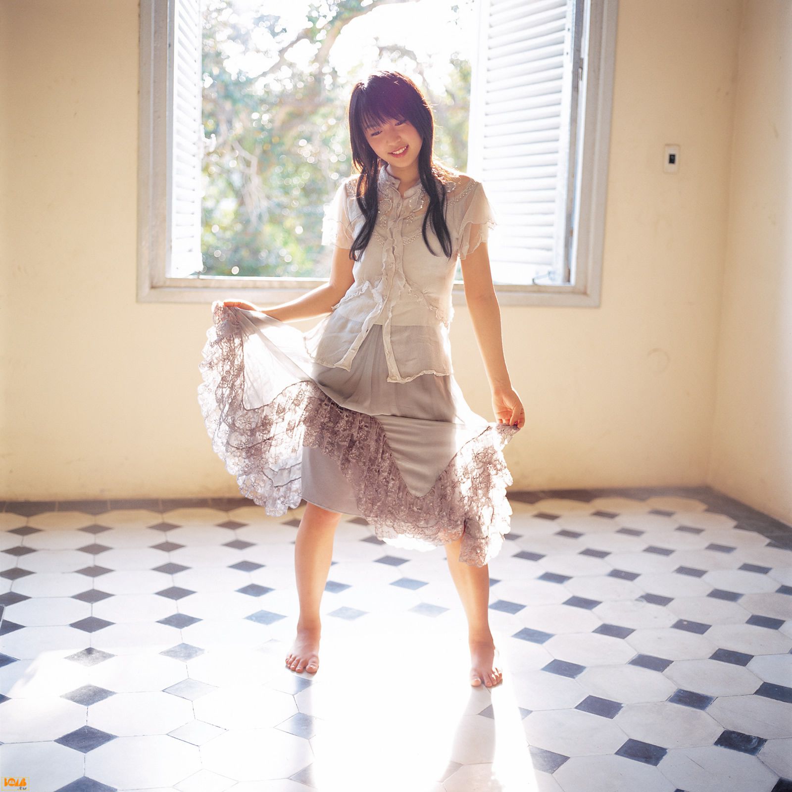 黒川芽以《Nina – Special Wallpaper》   2004年12月刊-图8