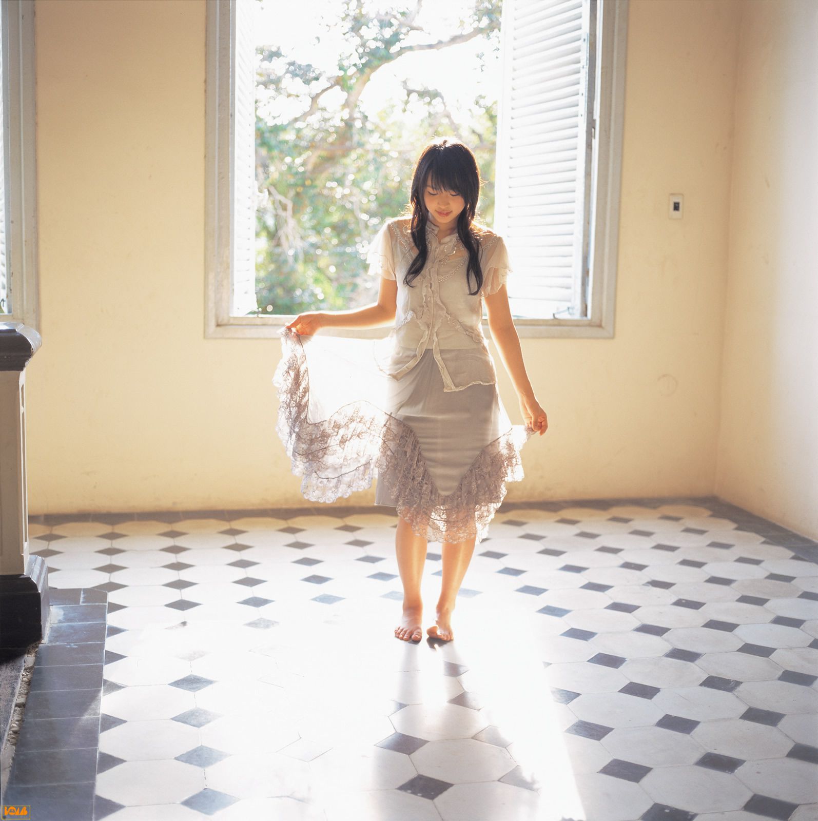 黒川芽以《Nina – Special Wallpaper》   2004年12月刊-图89