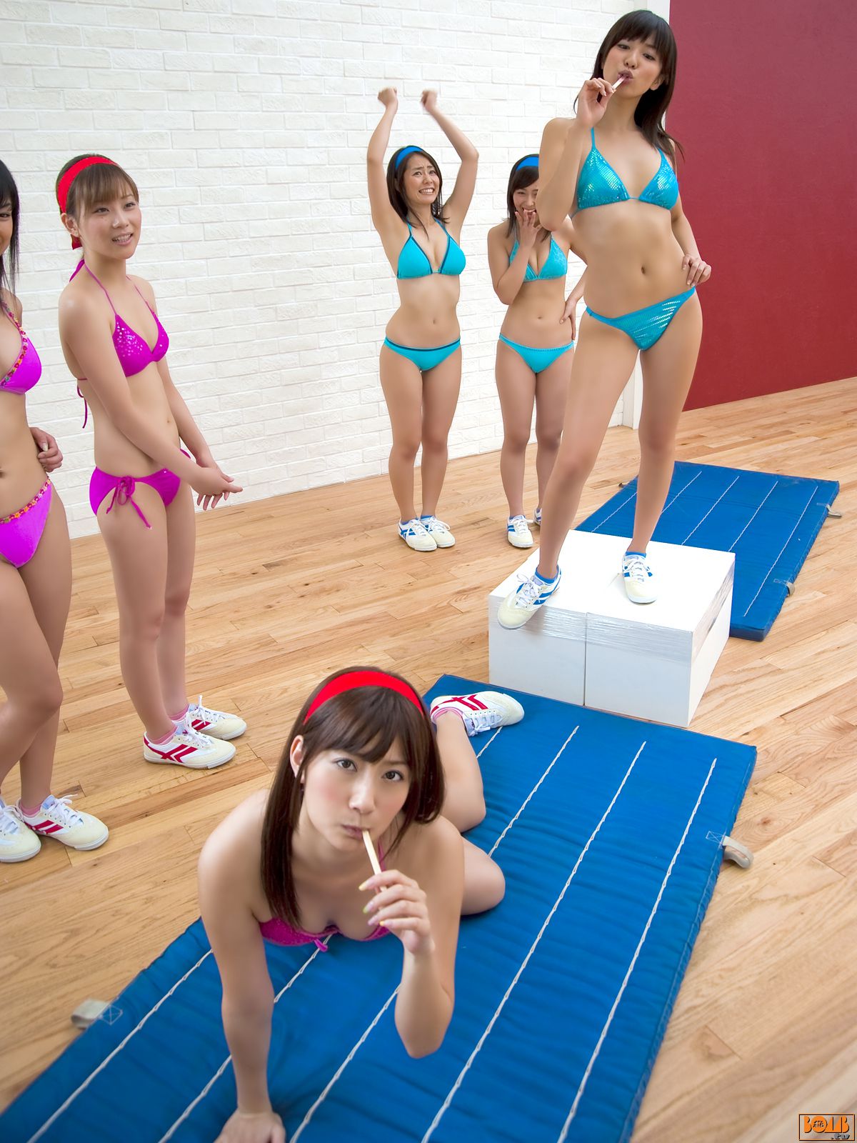 谷桃子/重盛さと美/伊藤惠美/中川杏奈/戸田れい《Random Ladies》  2009年10月刊-图13