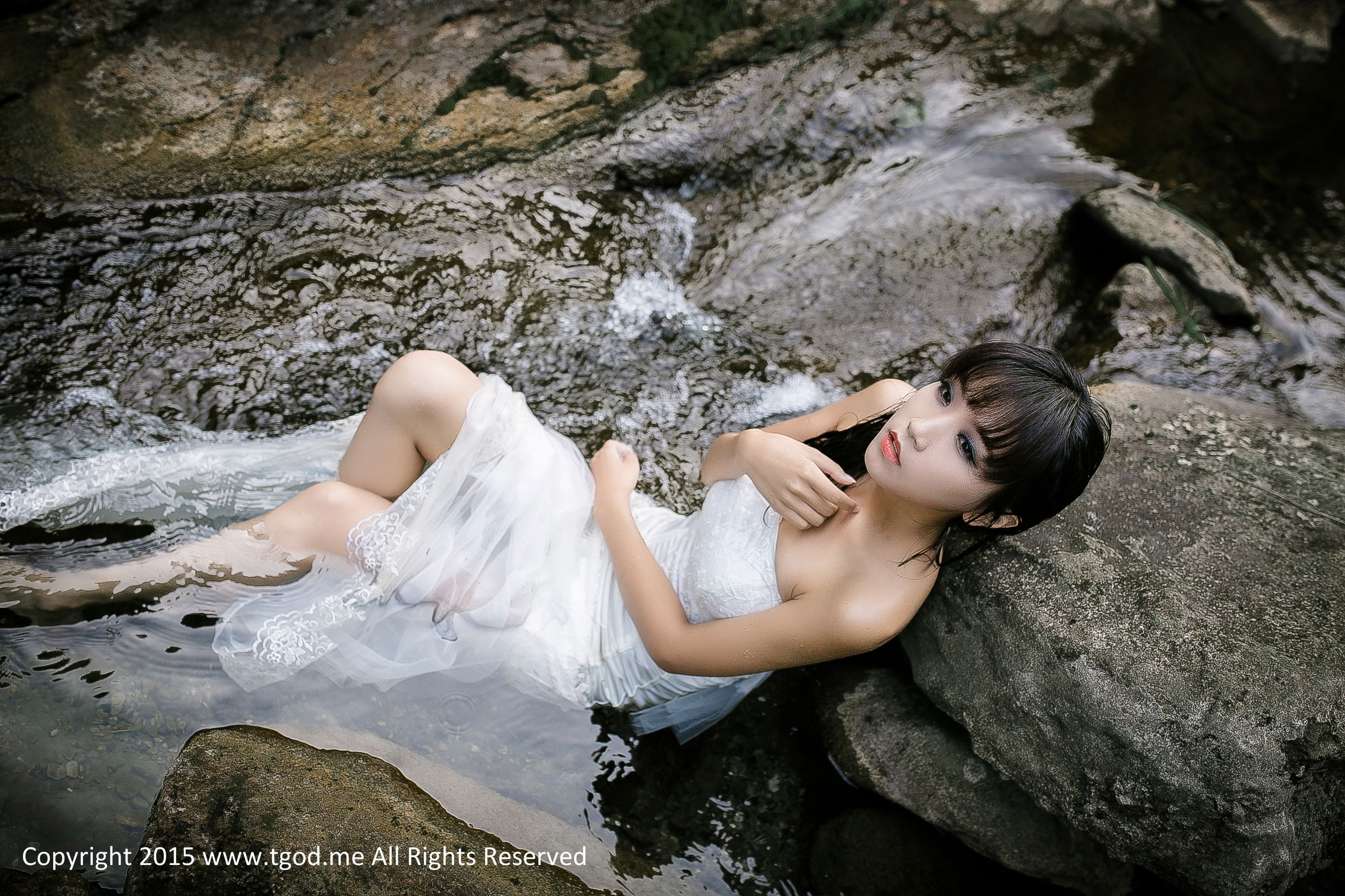 徐畅《幽谷中的美人鱼》  写真集-图2