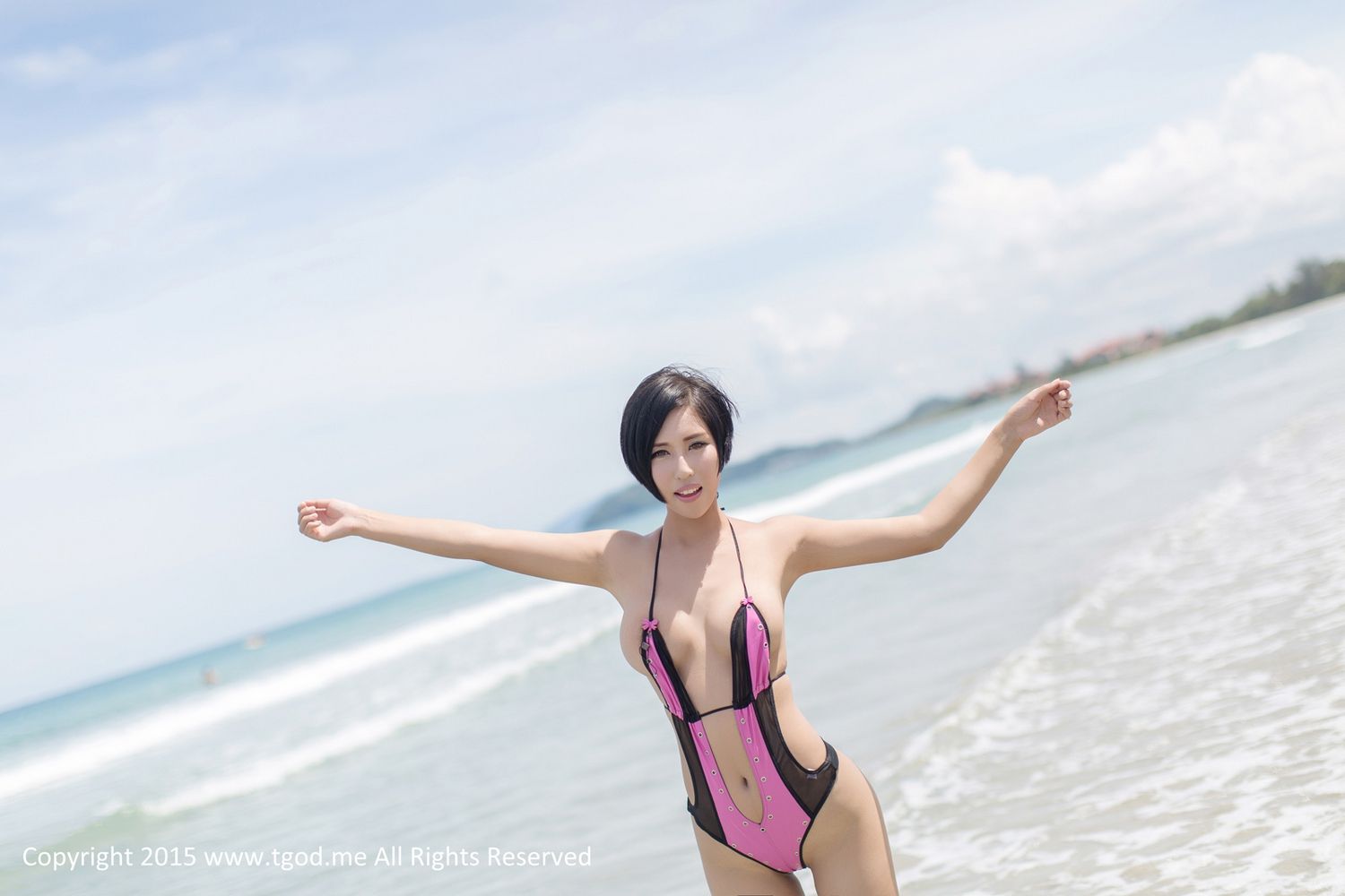 魅惑女神娜依灵儿《这位护士有点冷》  写真集-图23